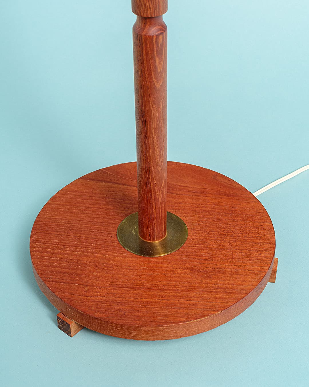 Lampa podłogowa, teak brązowy, tkanina kremowa, Dania, lata 70. - 174707