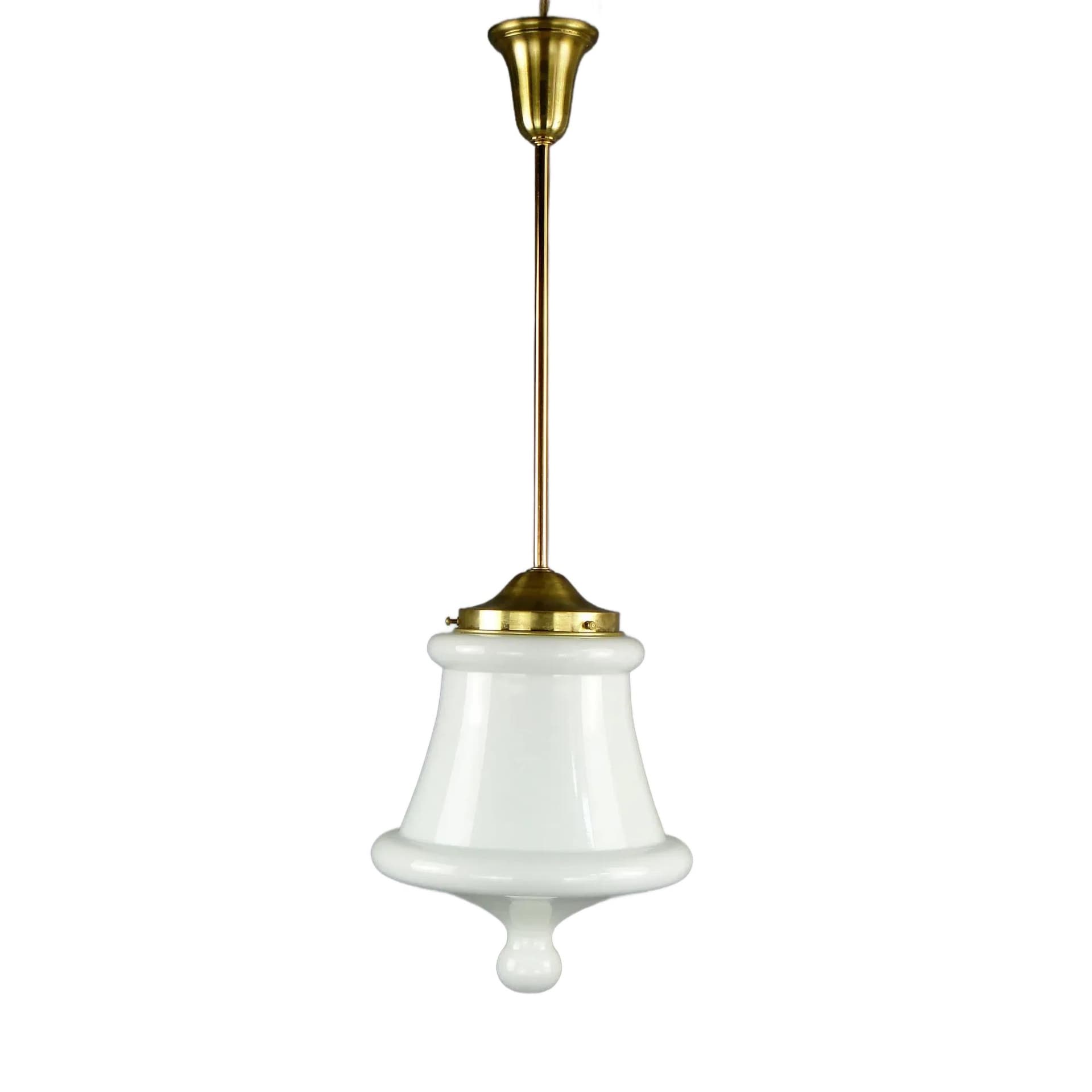 Lampa wisząca, szkło białe, mosiądz, Polska, lata 70.