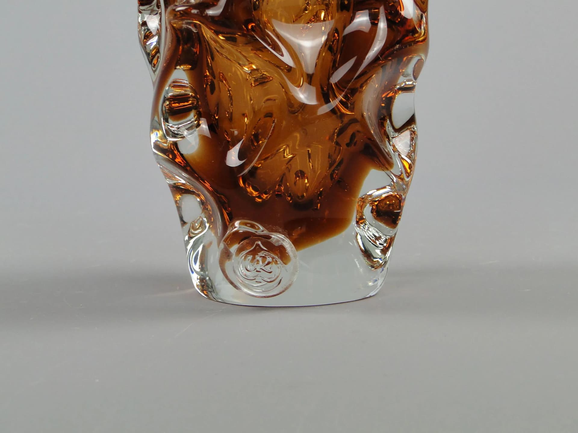 Wazon, szkło brązowy ciemny, proj. J. Beranek, Czechosłowacja, lata 60. - 11668