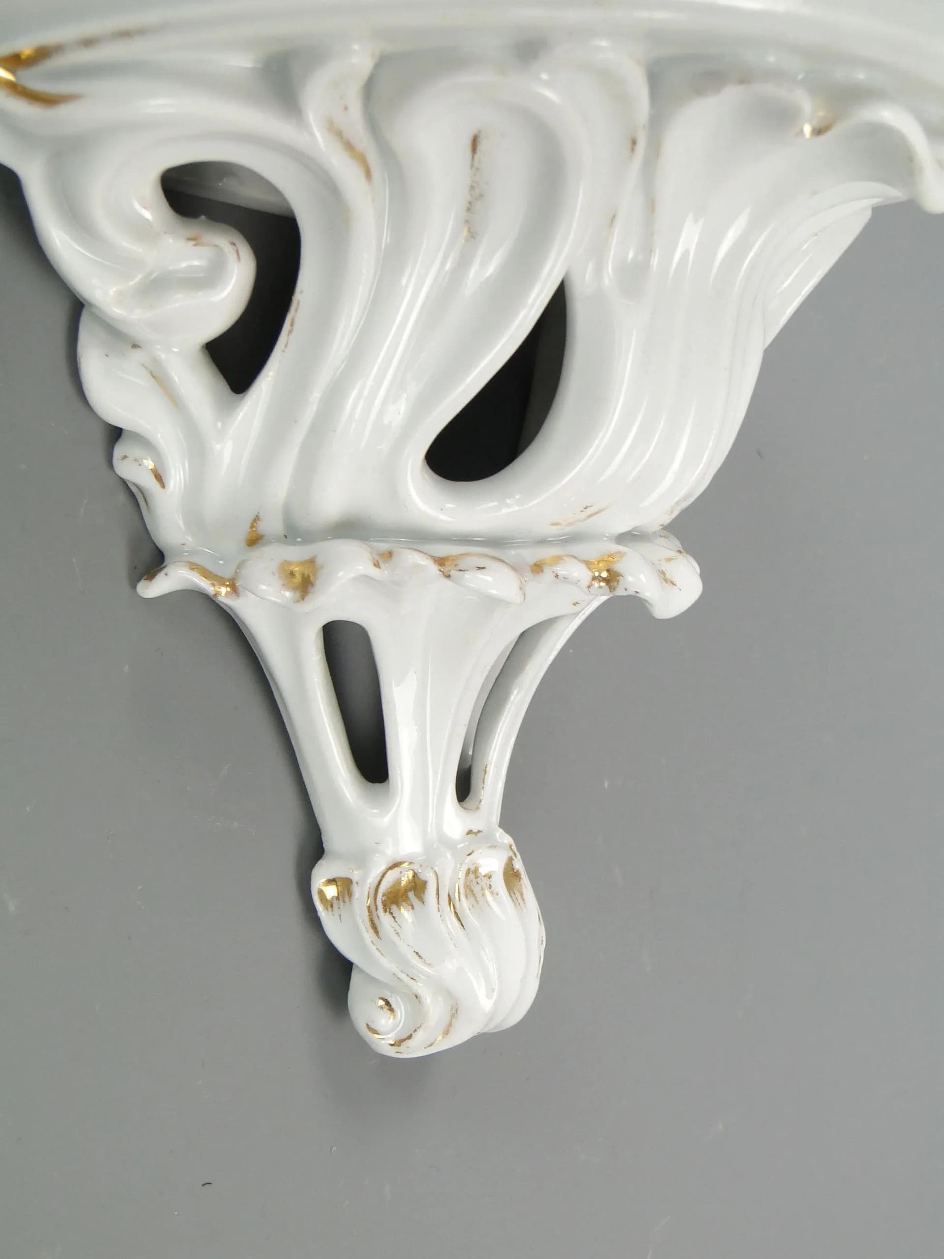 Konsola ścienna, rococo, porcelana ivory white, Austria, XIX w. - 11896