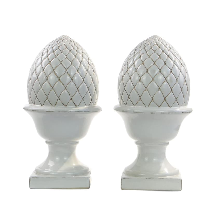 Para dekoracyjnych karczochów ceramicznych, Francja