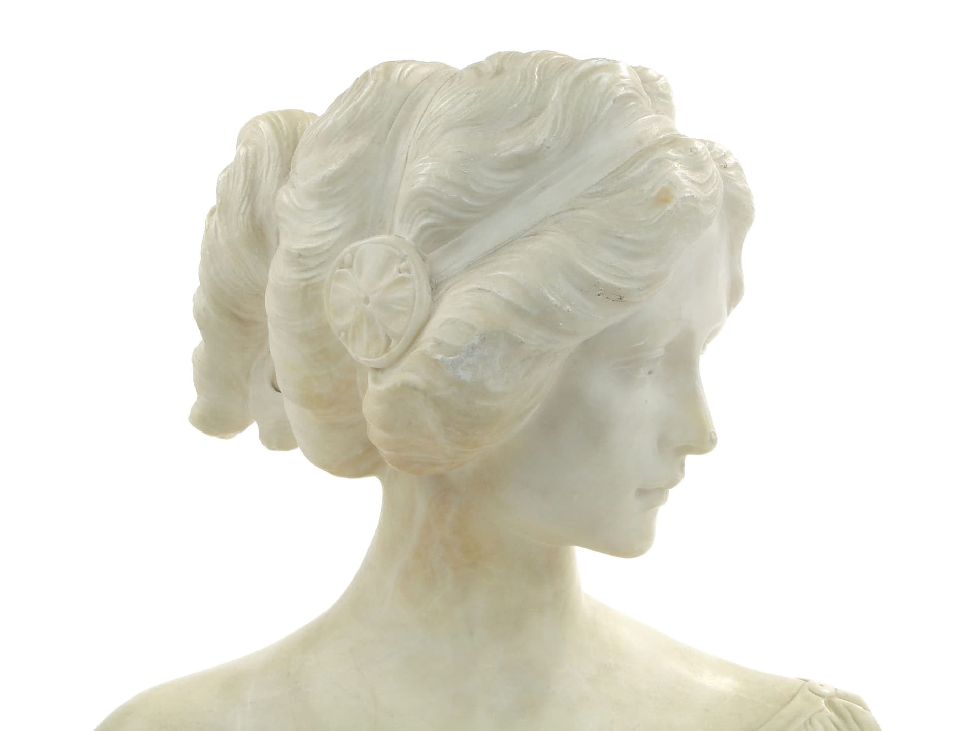 Portret młodej kobiety z alabastru ok 1900 - 175923