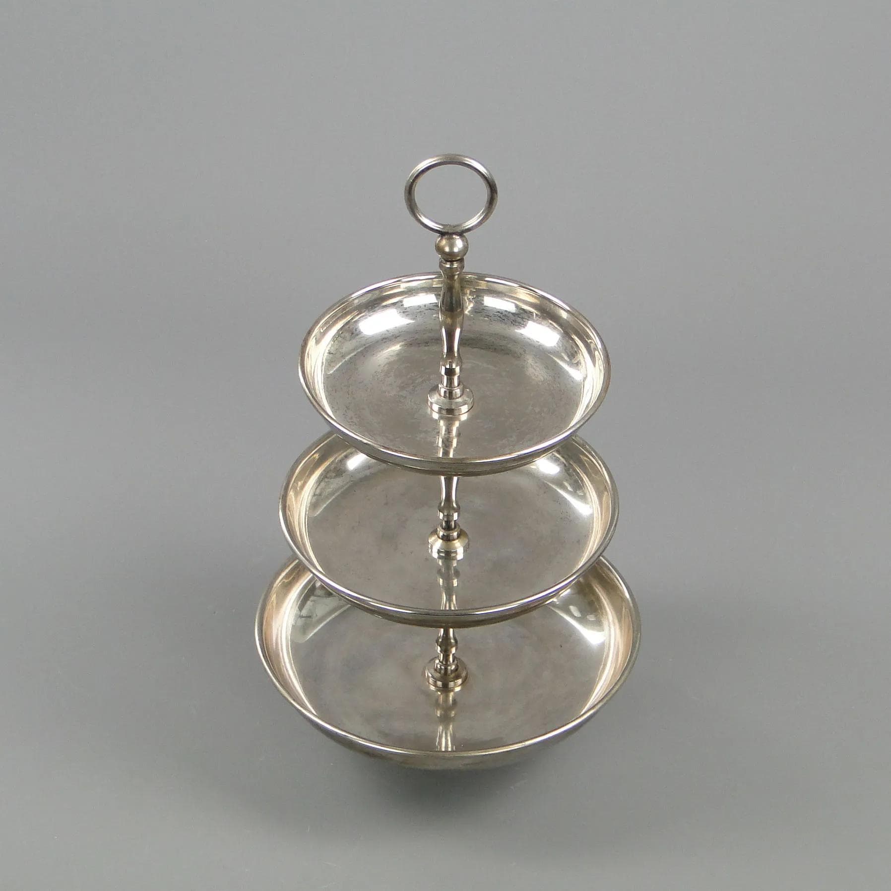 Three-tier centerpiece stand, silver-plated brass, Germany, 1960s. - 12010