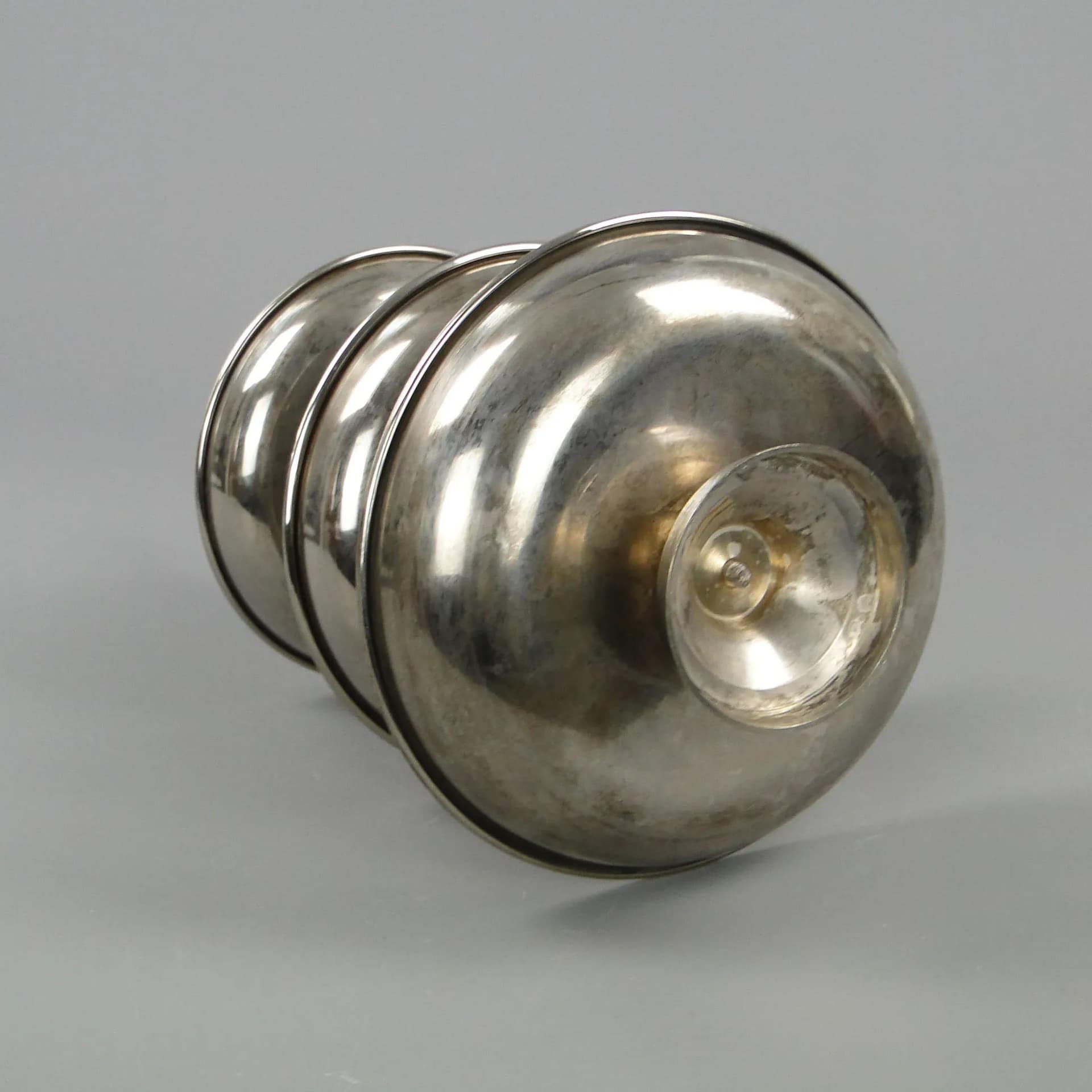 Three-tier centerpiece stand, silver-plated brass, Germany, 1960s. - 12014