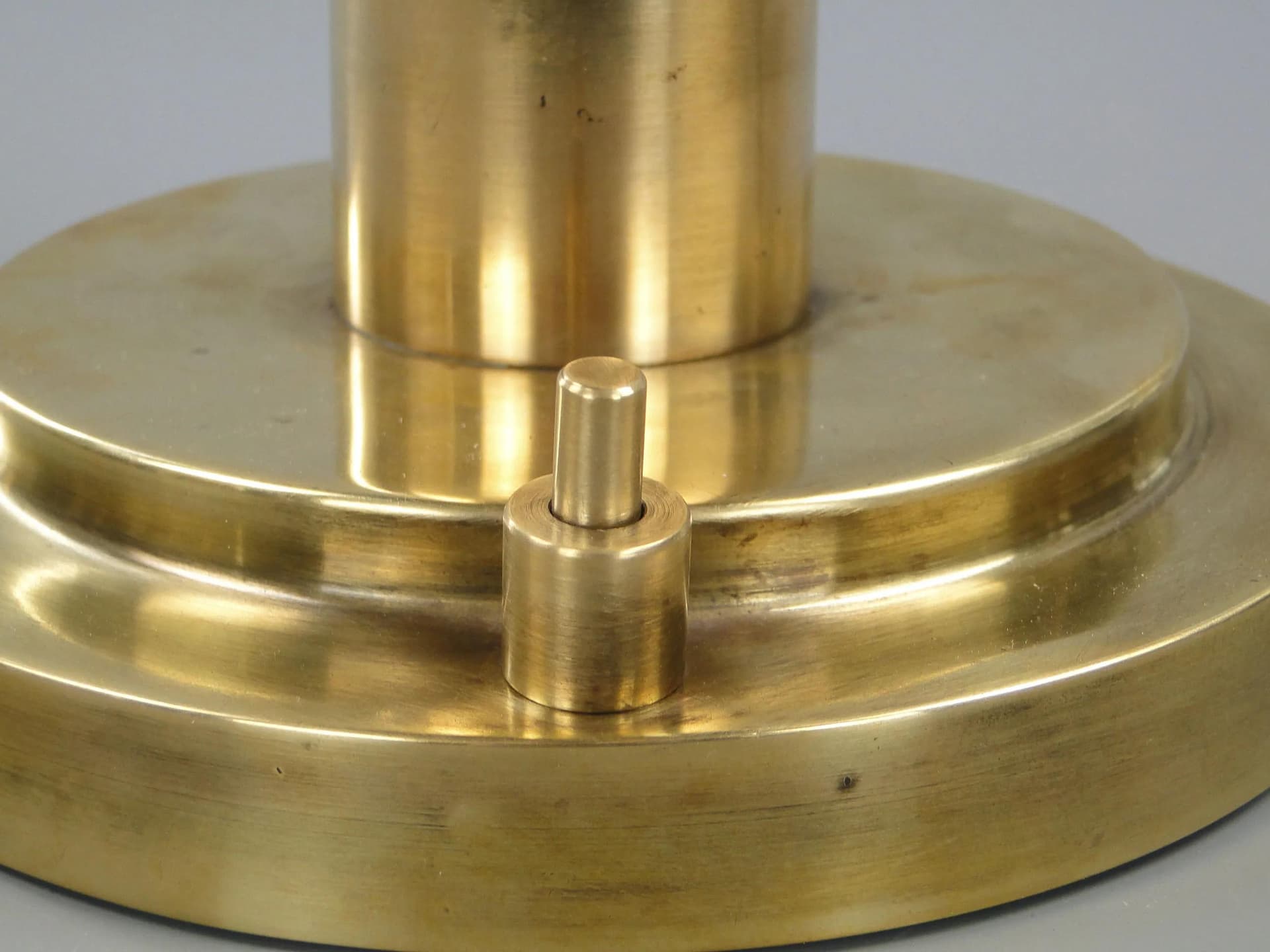 Lampa gabinetowa Art Deco, mosiądz złoty, lata 30. - 12001