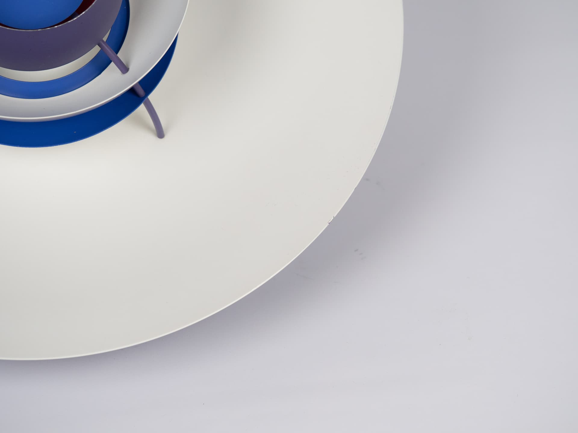 Lampa wisząca PH 5, fioletowy, metal, proj. P. Henningsen, Louis Poulsen, Dania, lata 90. - 177671