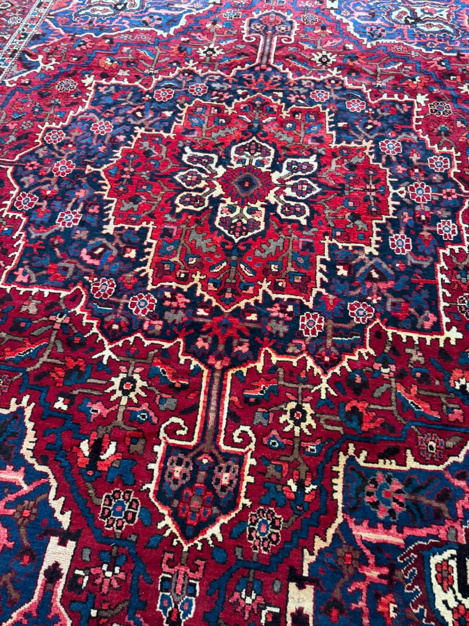 Rug Heriz 390x310 cm, dark brown wool, Iran - 177686