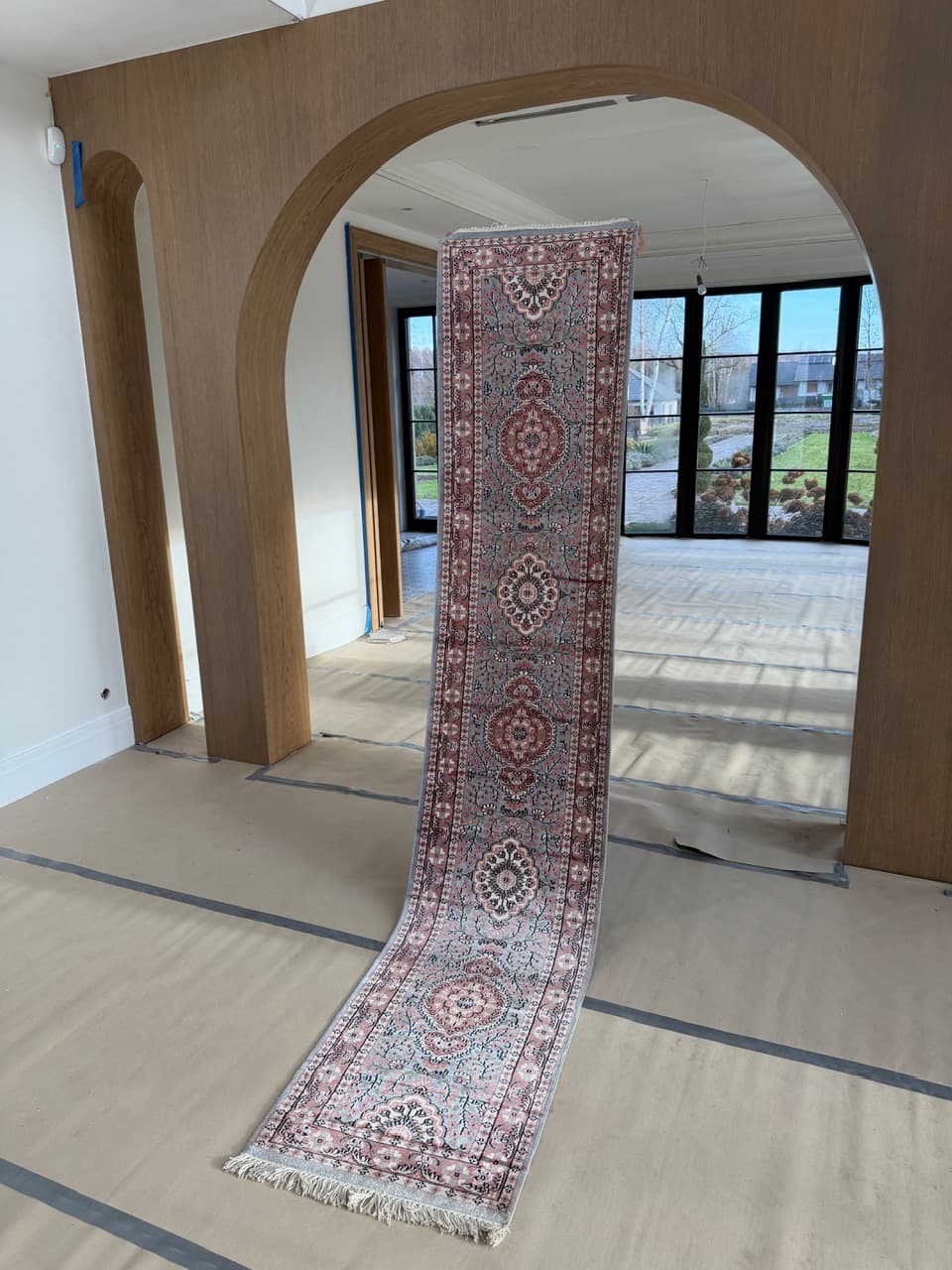 Runner Ghoum, 315x61 cm, silver silk, Pakistan - 177841