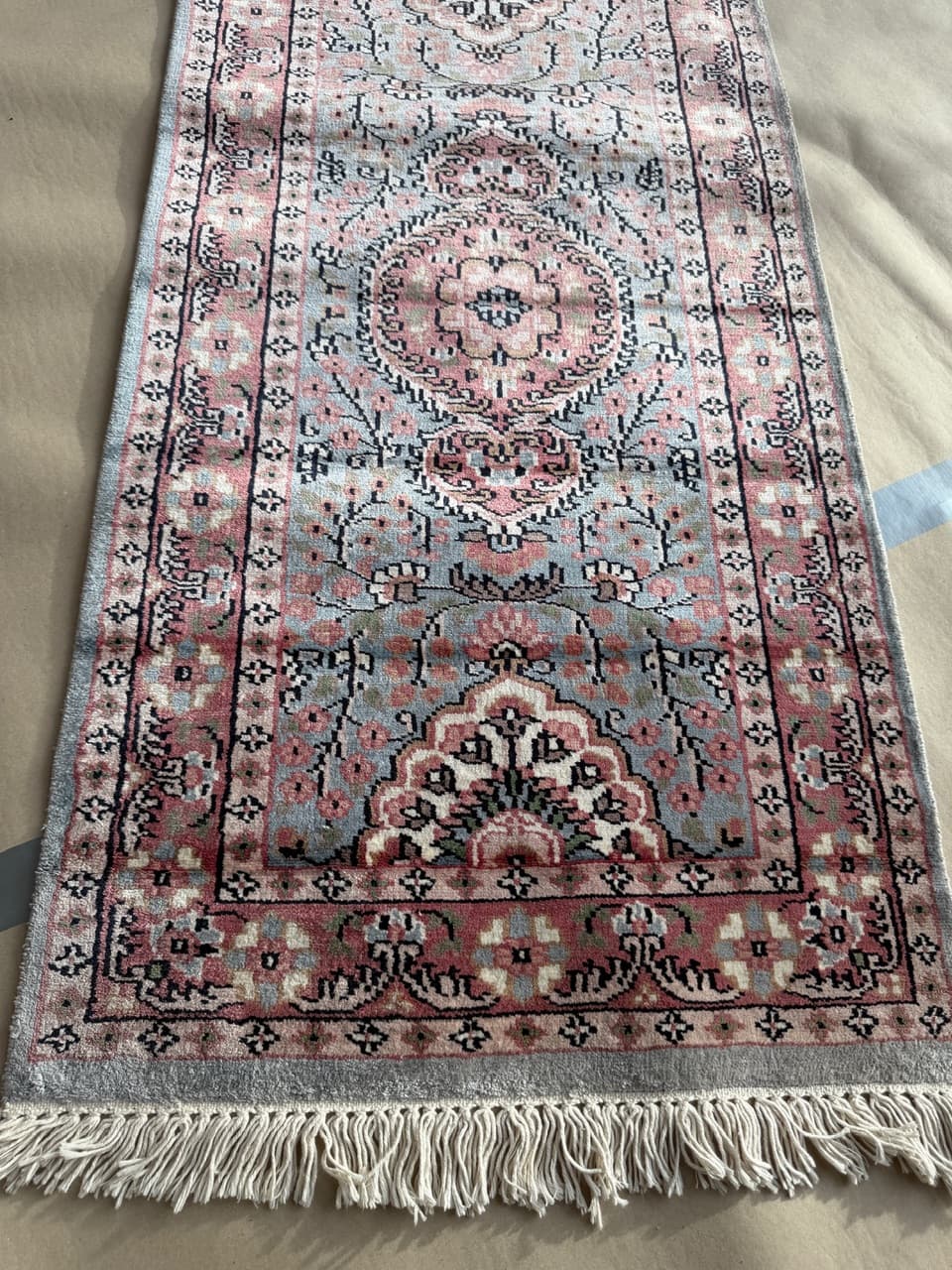 Runner Ghoum, 315x61 cm, silver silk, Pakistan - 177835