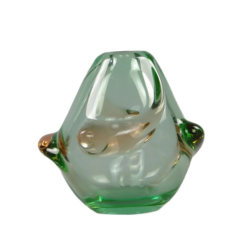 Wazon, szkło uranowe zielone, proj. J. Kotik, Skrdlovice, Czechosłowacja, lata 50.