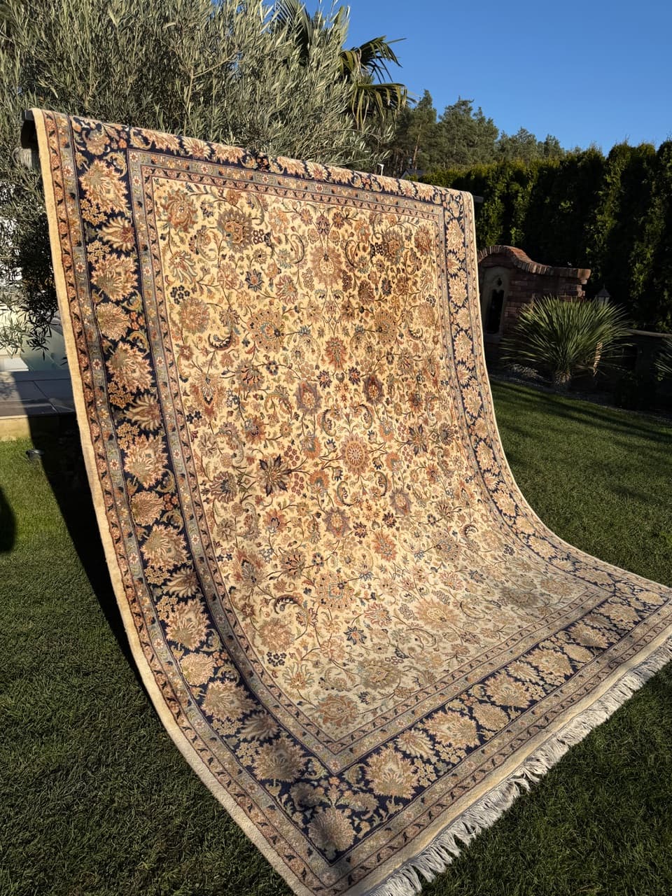 Dywan Ispahan 325x245 cm, beżowy, wełna, Iran, lata 90. - 177997
