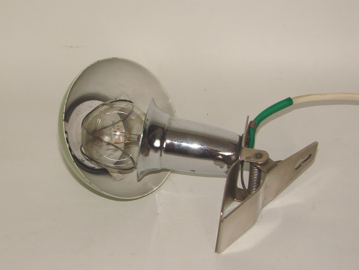 Clip-on lamp Zaos, green metal, Zaos, Poland, 1970s. - 178501
