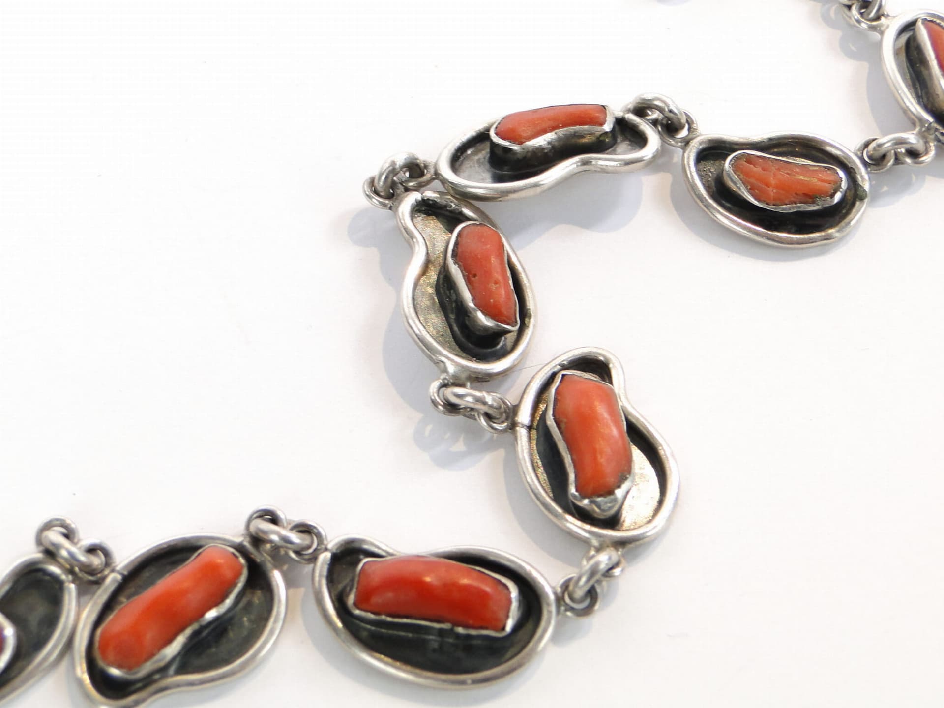 Modernist Necklace, Silver, Red Coral, Poland, 1960s. - 178744