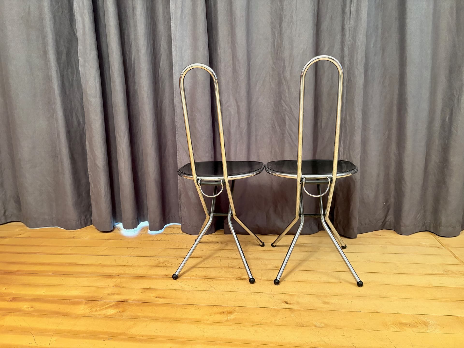 Para krzeseł składanych, czarny, metal chrom, proj. N. Gammelgaard, Ikea, Szwecja, lata 80. - 179050