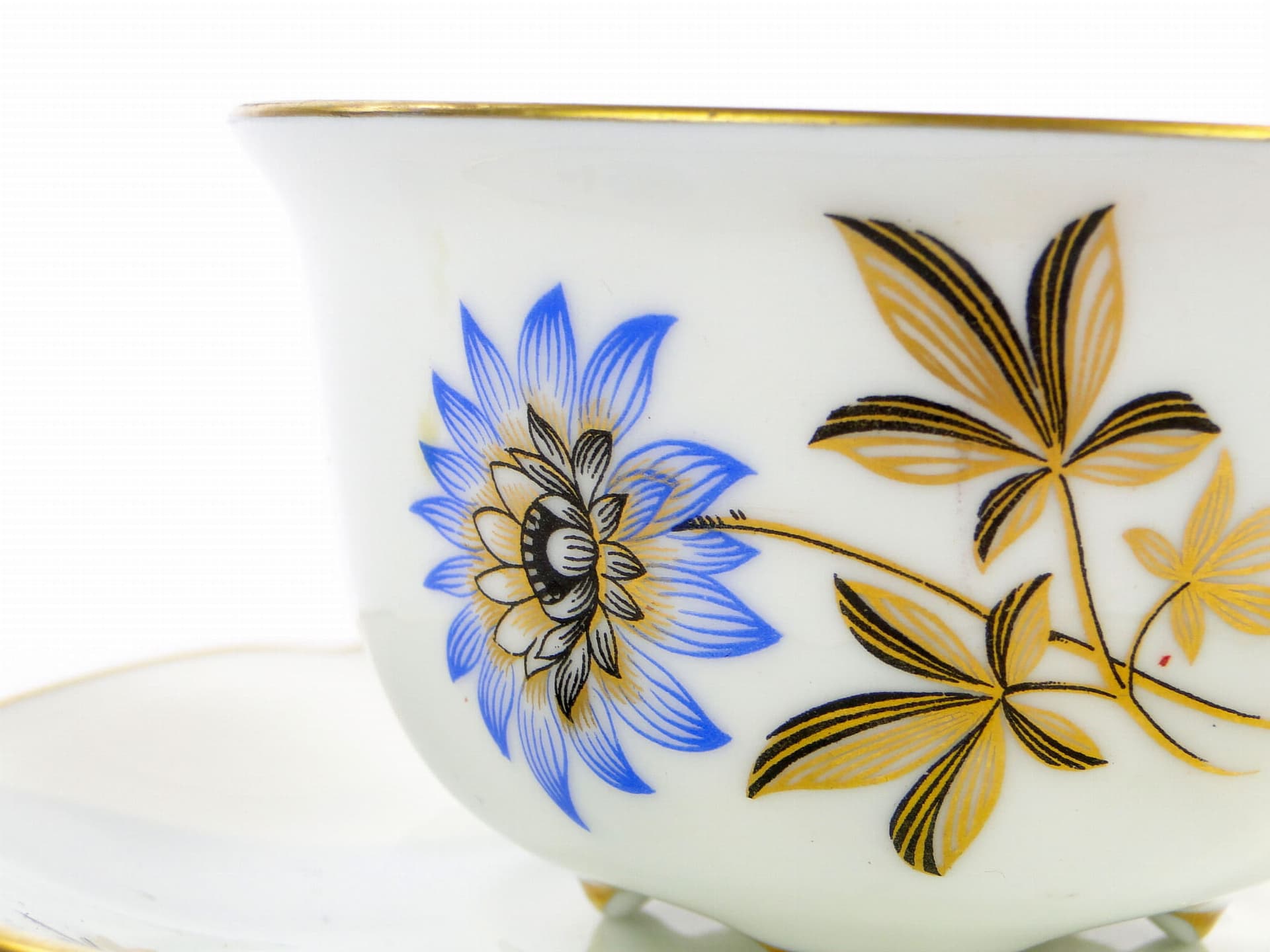 Filiżanka do herbaty Art Deco, biała porcelana, Ćmielów, Polska, lata 30. - 179621