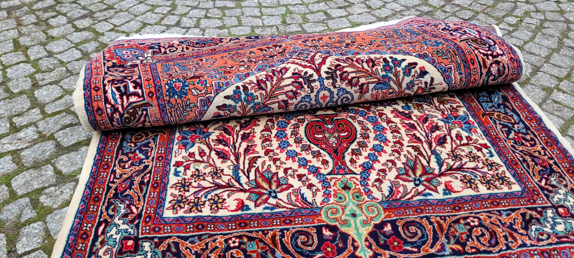 Rug Kashmar, 163x107 cm, ivory, wool, Iran, 1990s. - 179829