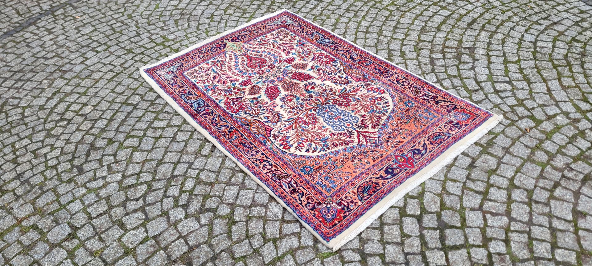 Rug Kashmar, 163x107 cm, ivory, wool, Iran, 1990s. - 179833