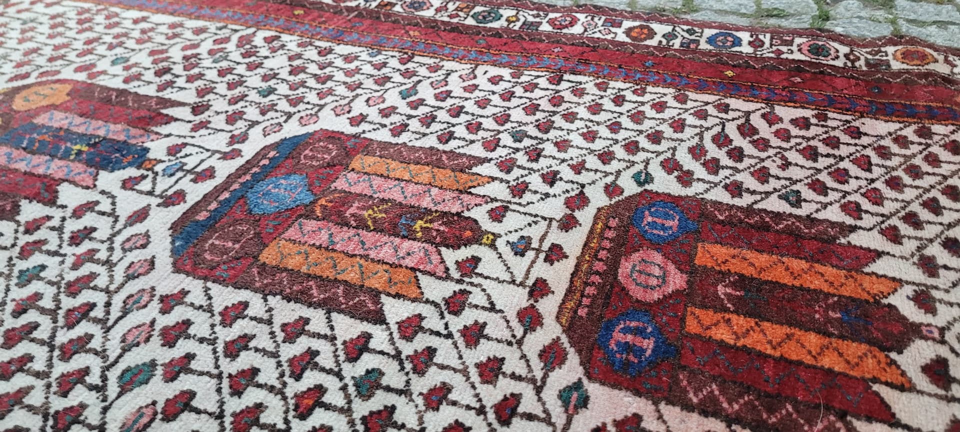 Runner Afshar 105x285 cm, multicolor wool, Iran, 19th c. - 180102