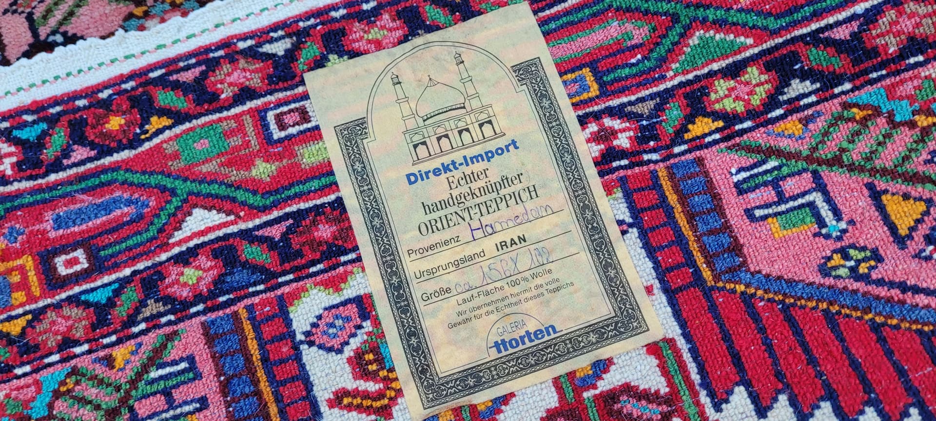 Rug Hamadan 105x164 cm, beige wool, Iran, 1960s. - 180150