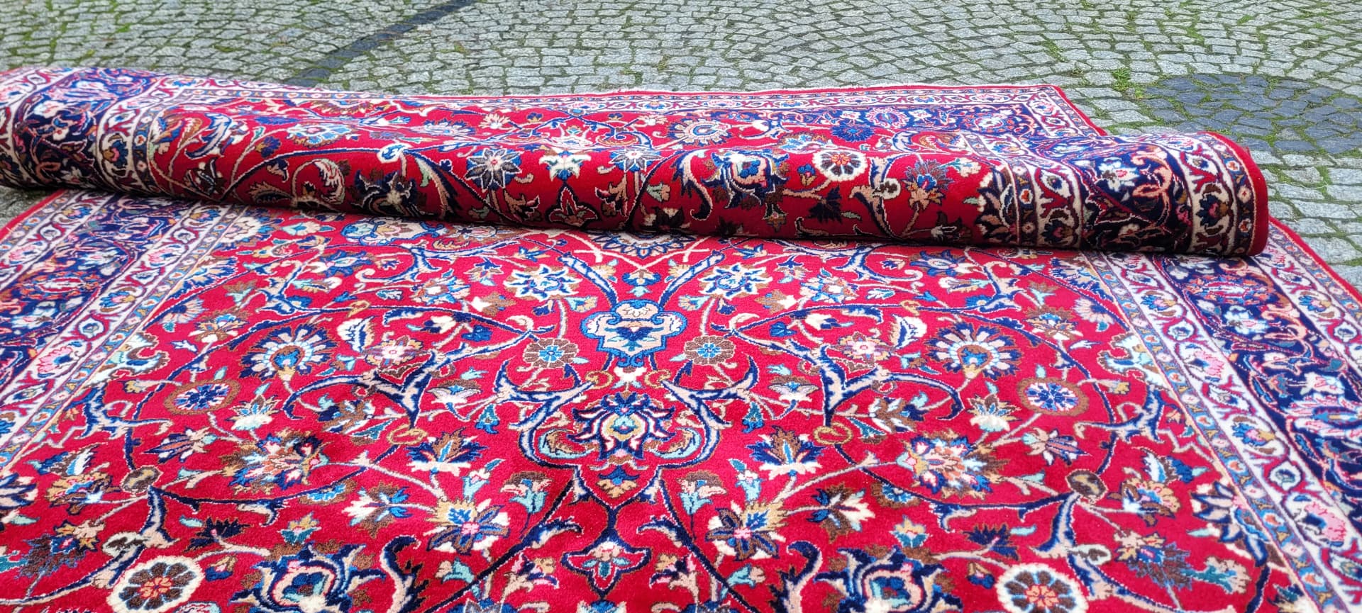 Rug Isfahan 200x300 cm, multicolor, wool, Iran, 1960s. - 180283