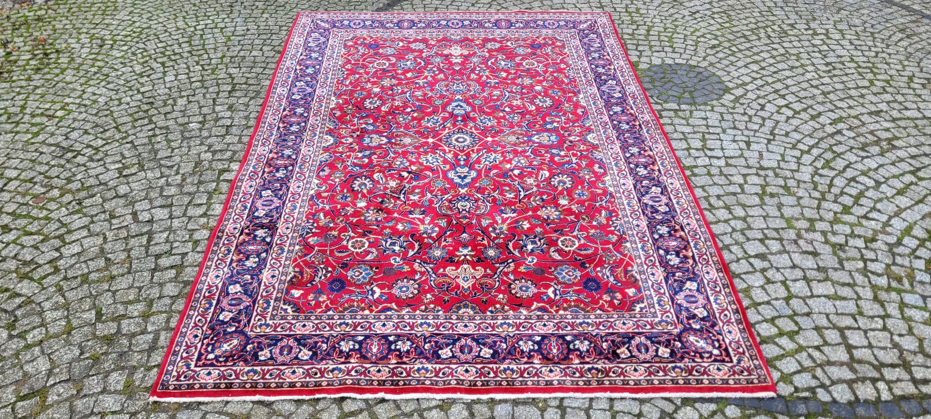 Rug Isfahan 200x300 cm, multicolor, wool, Iran, 1960s. - 180291