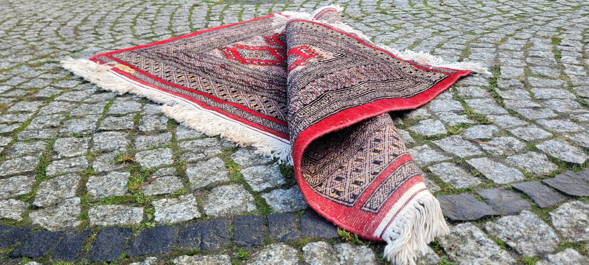 Rug Buchara 103x130 cm, red, wool, Pakistan, 1980s. - 180506