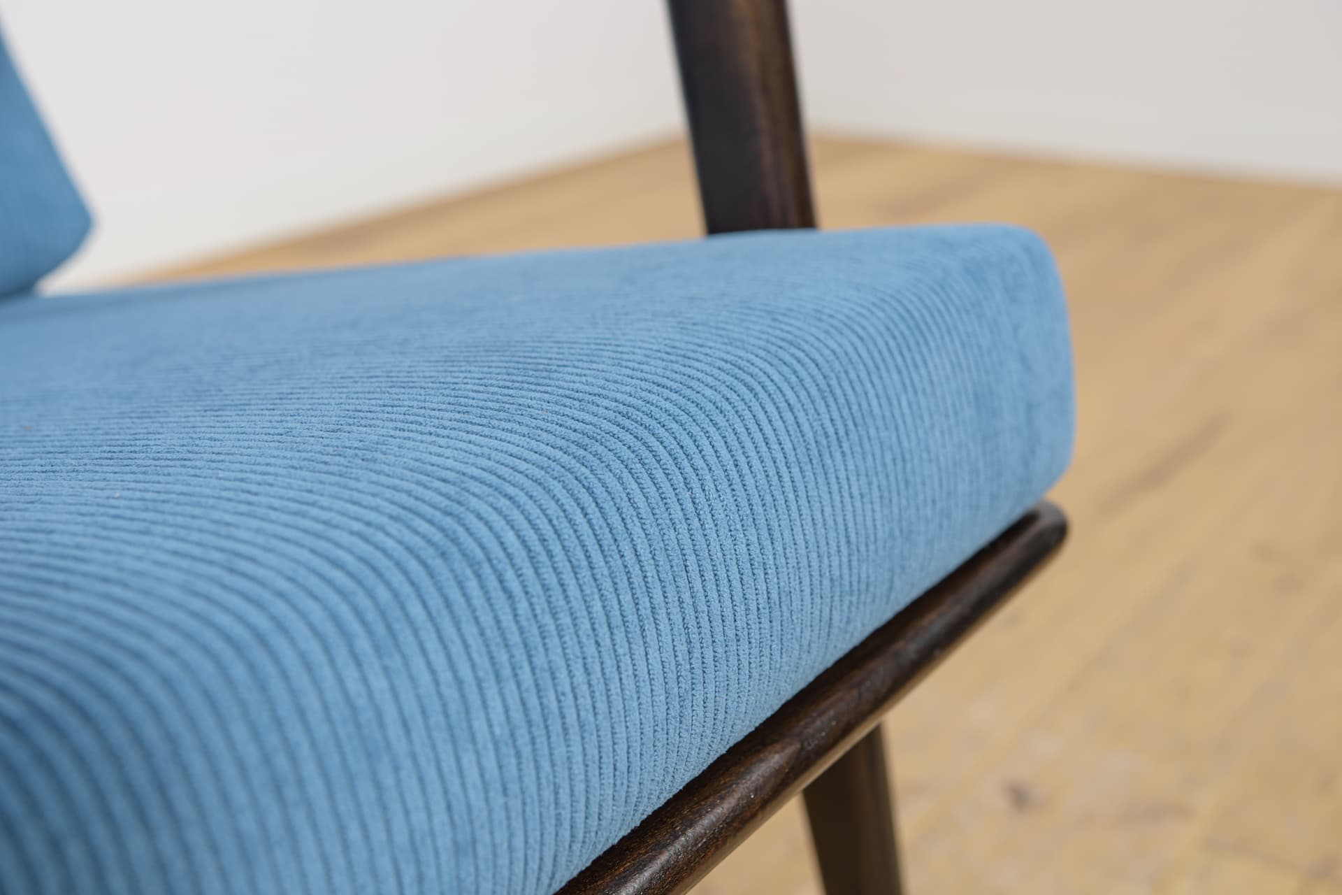 Pair of armchairs Model 300-139, blue, beech, Swarzędzka Fabryka Mebli, Poland, 1960s. - 180696