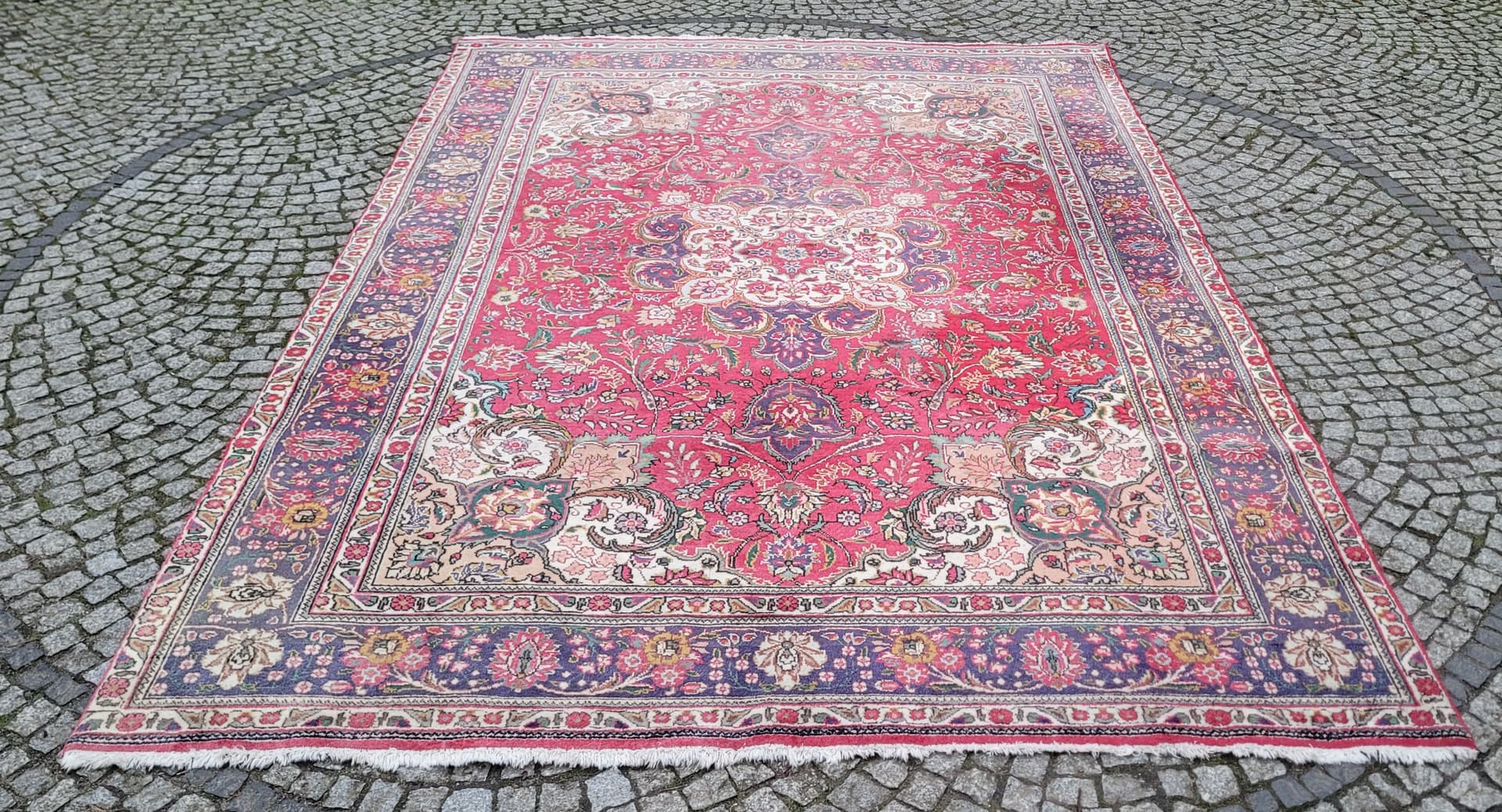 Rug Tabriz, 245x345 cm, multicolor wool, Iran, early 20th c. - 180971