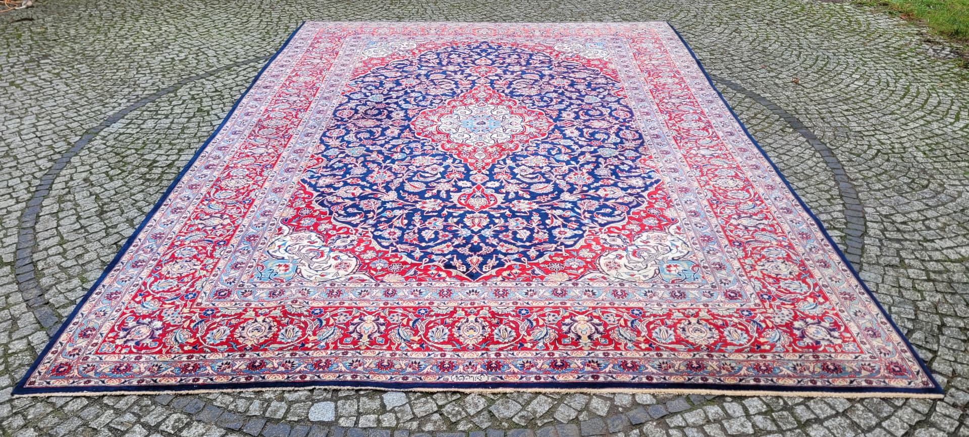 Rug Kashan, multicolor wool, Iran, 1930s. - 181023