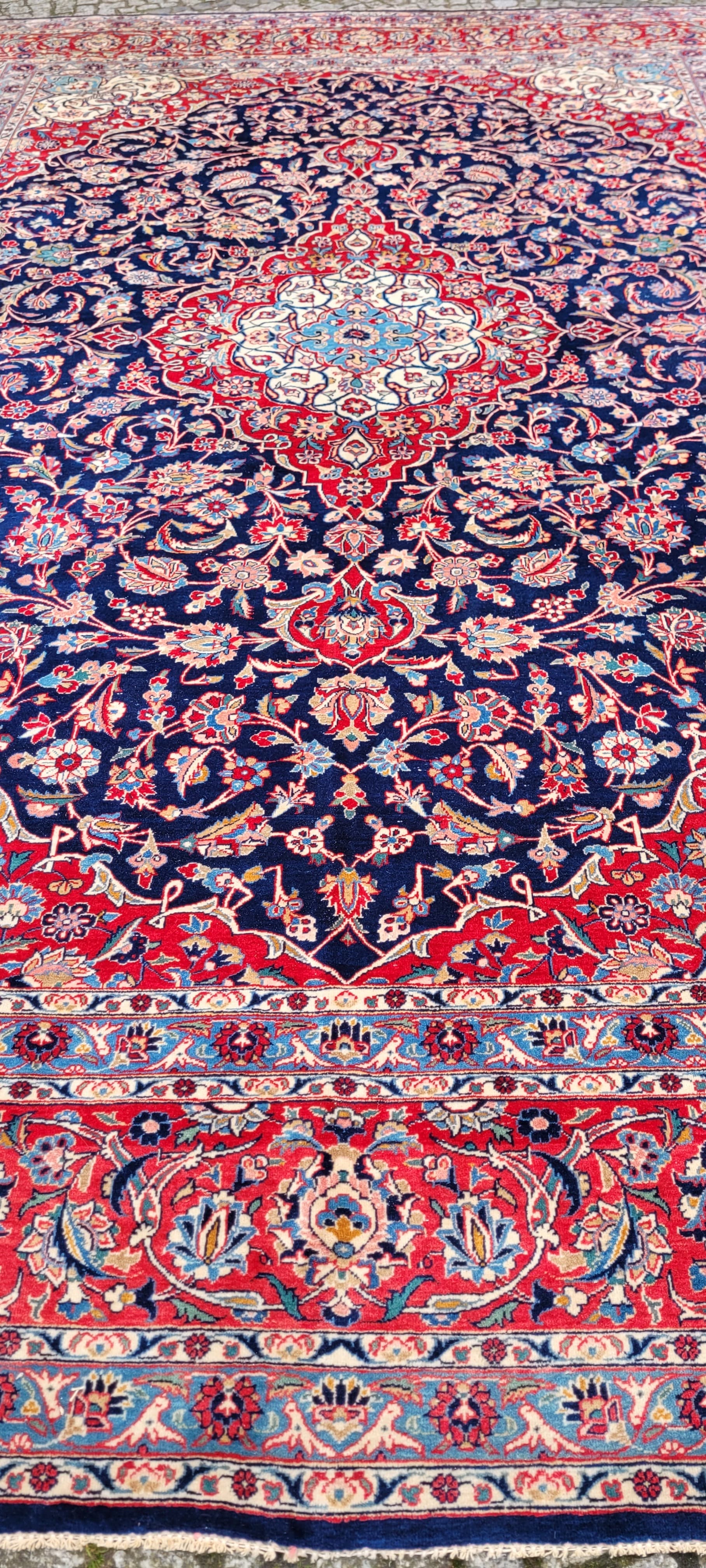 Rug Kashan, multicolor wool, Iran, 1930s. - 181019