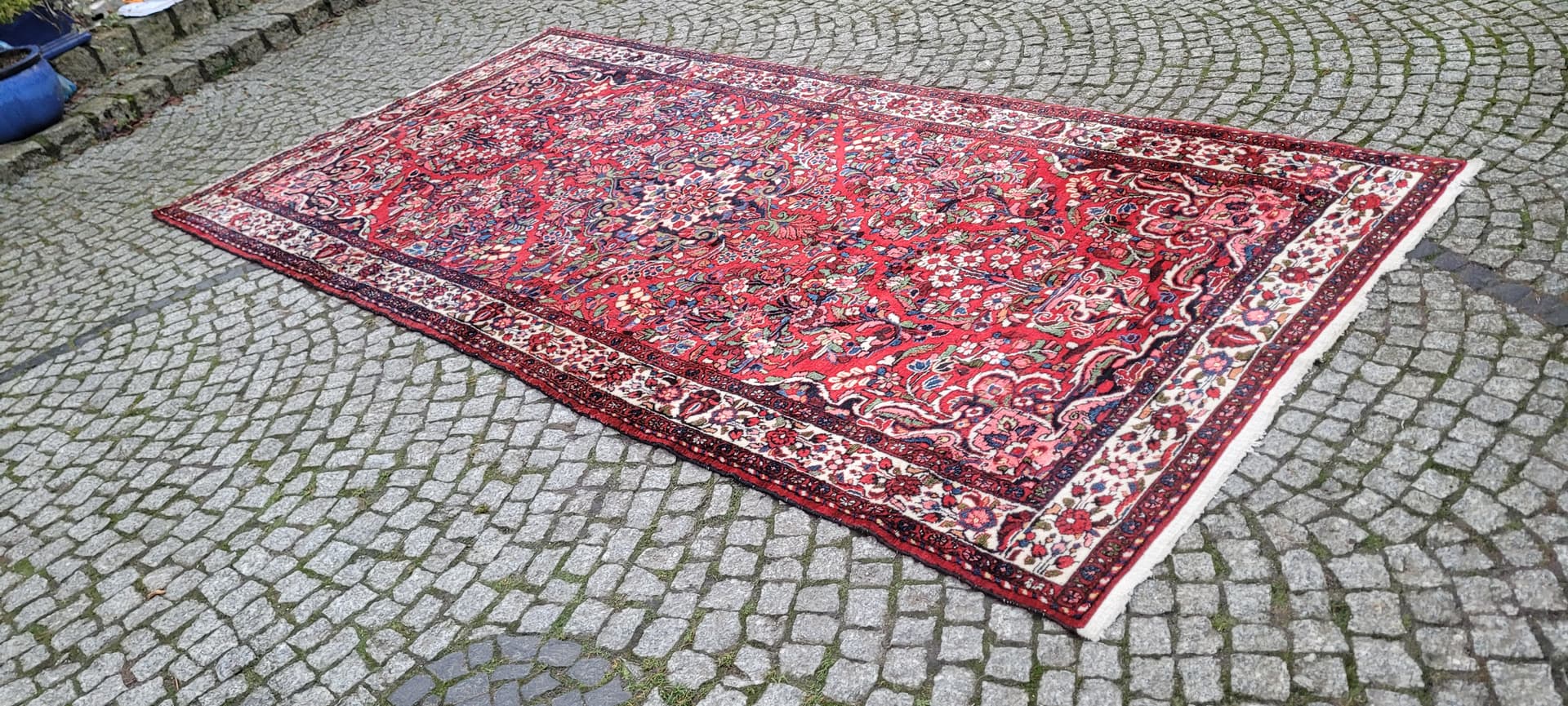 Rug Lilian 163x295 cm, red, wool, Iran, 1960s. - 181139