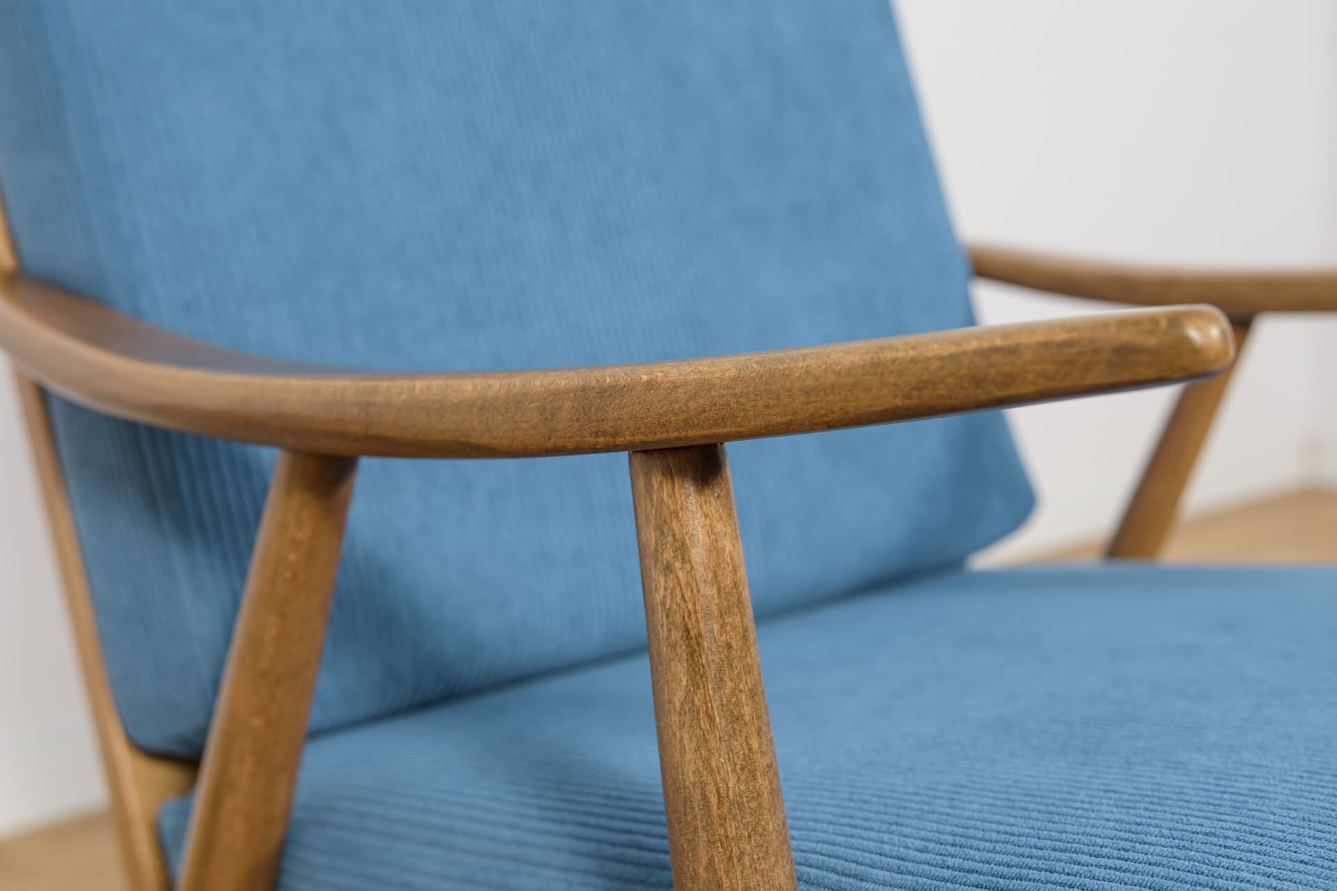 Fotel, buk niebieski, TON, Czechosłowacja, lata 60. - 181446