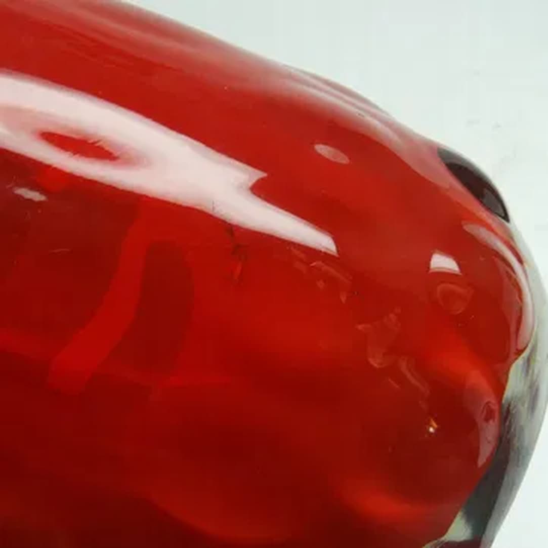 Wazon Fasolka, Mid-century modern, szkło czerwone, Ząbkowice, Polska, lata 70. - 181642