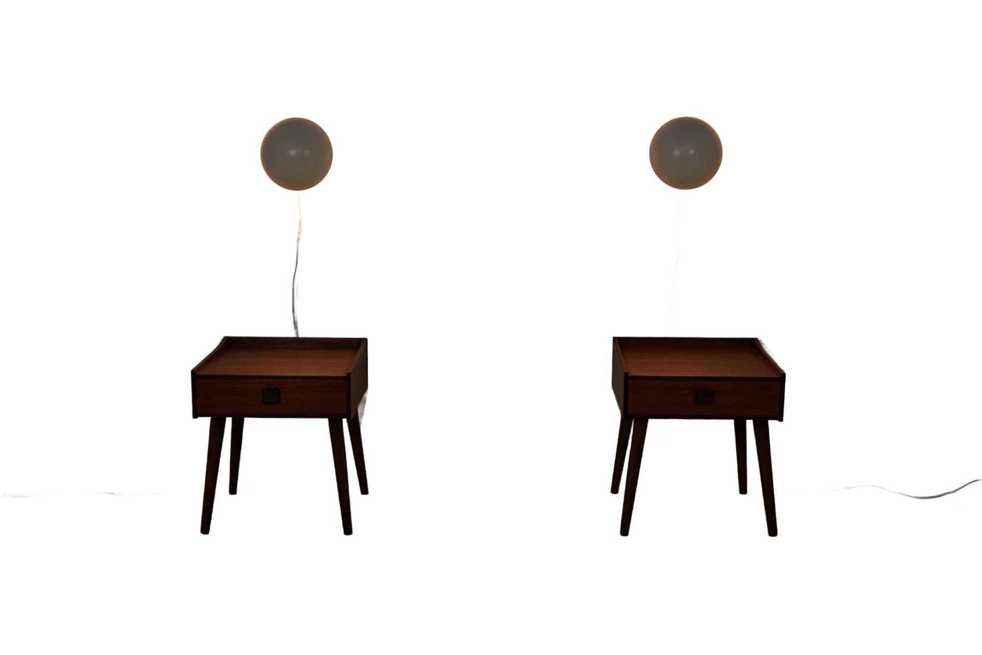 Pair of wall sconces PH Hat, white metal, by P. Henningsen, Louis Poulsen, Denmark, 1960s. - 188569