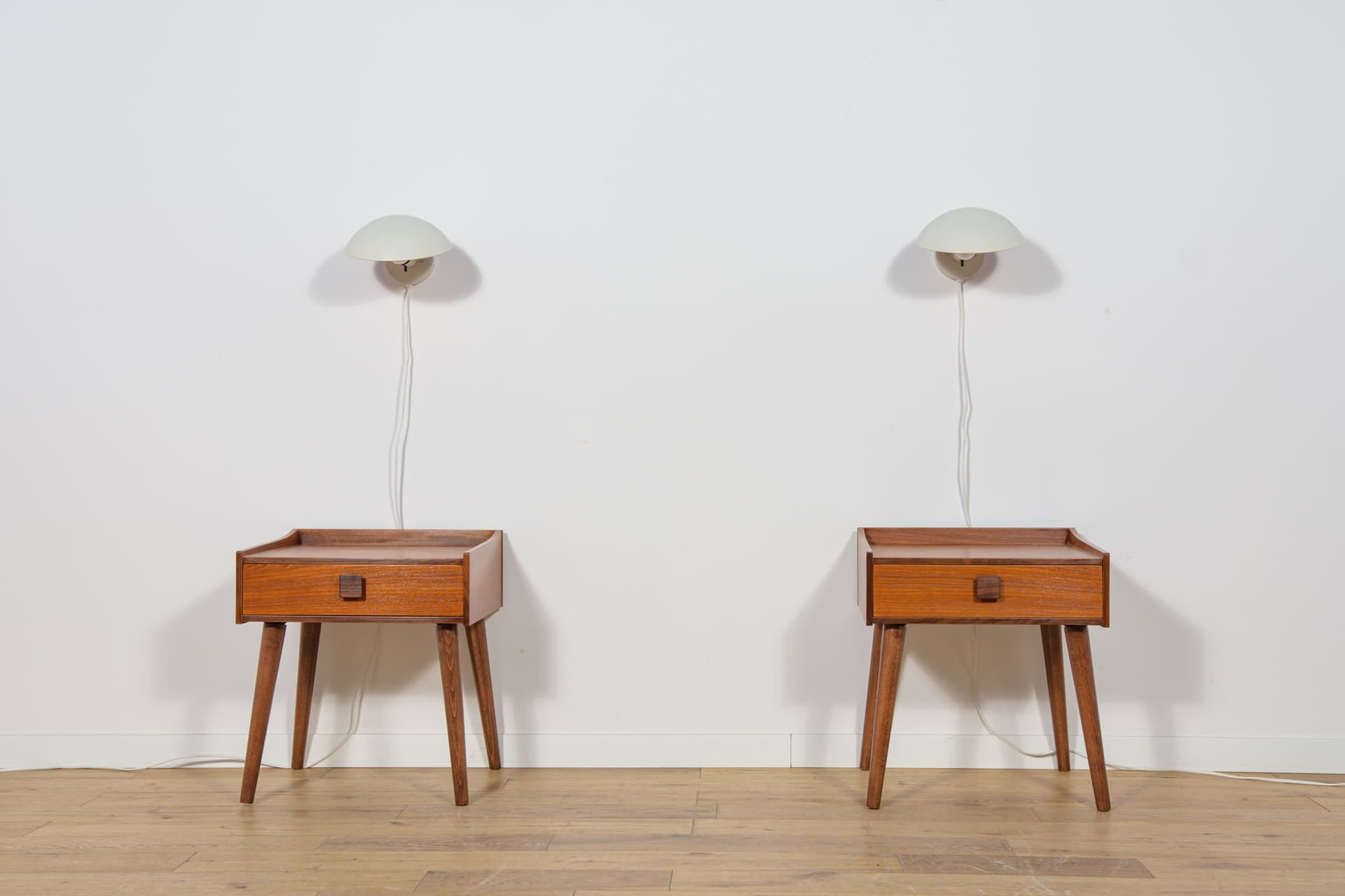 Pair of wall sconces PH Hat, white metal, by P. Henningsen, Louis Poulsen, Denmark, 1960s. - 181981