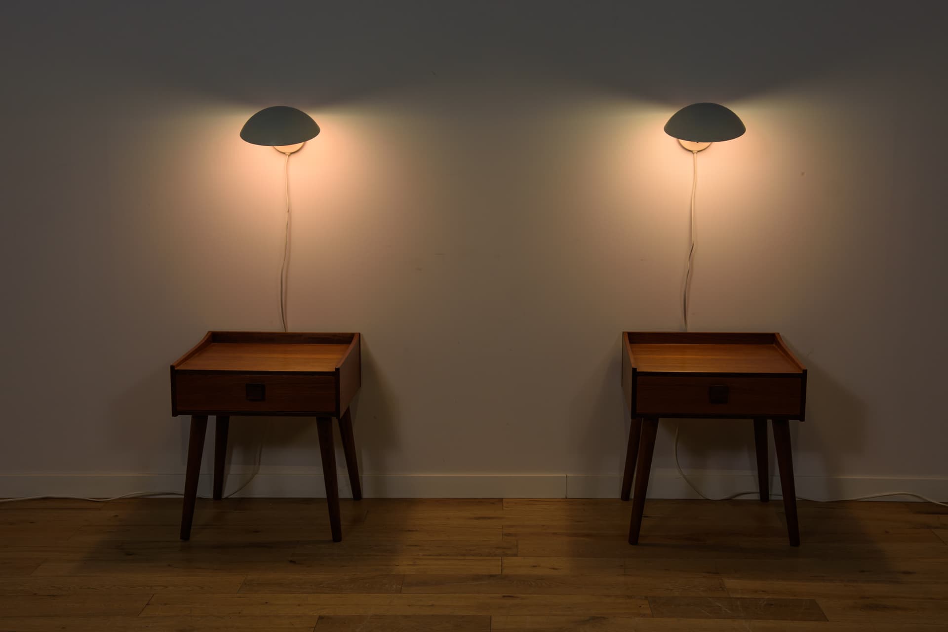 Pair of wall sconces PH Hat, white metal, by P. Henningsen, Louis Poulsen, Denmark, 1960s. - 181979