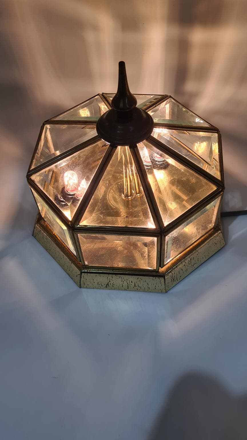 Lampa sufitowa, plafon LUMINAIRE w stylu Hollywood Regency z fazowanego szkła, lata 90 - 182007