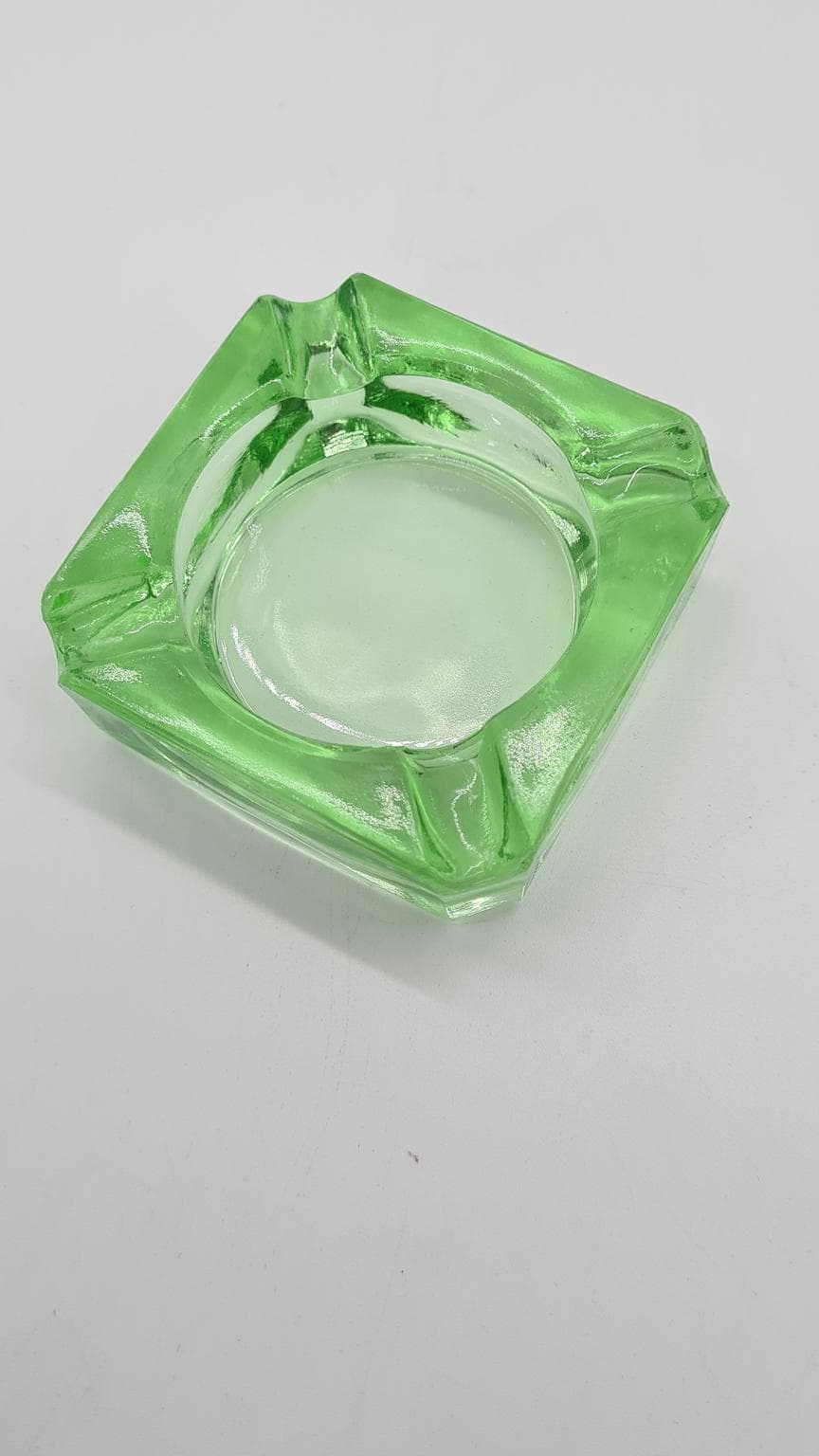 Popielniczka, Mid-Century Modern, szkło zielone, lata 60. - 182047