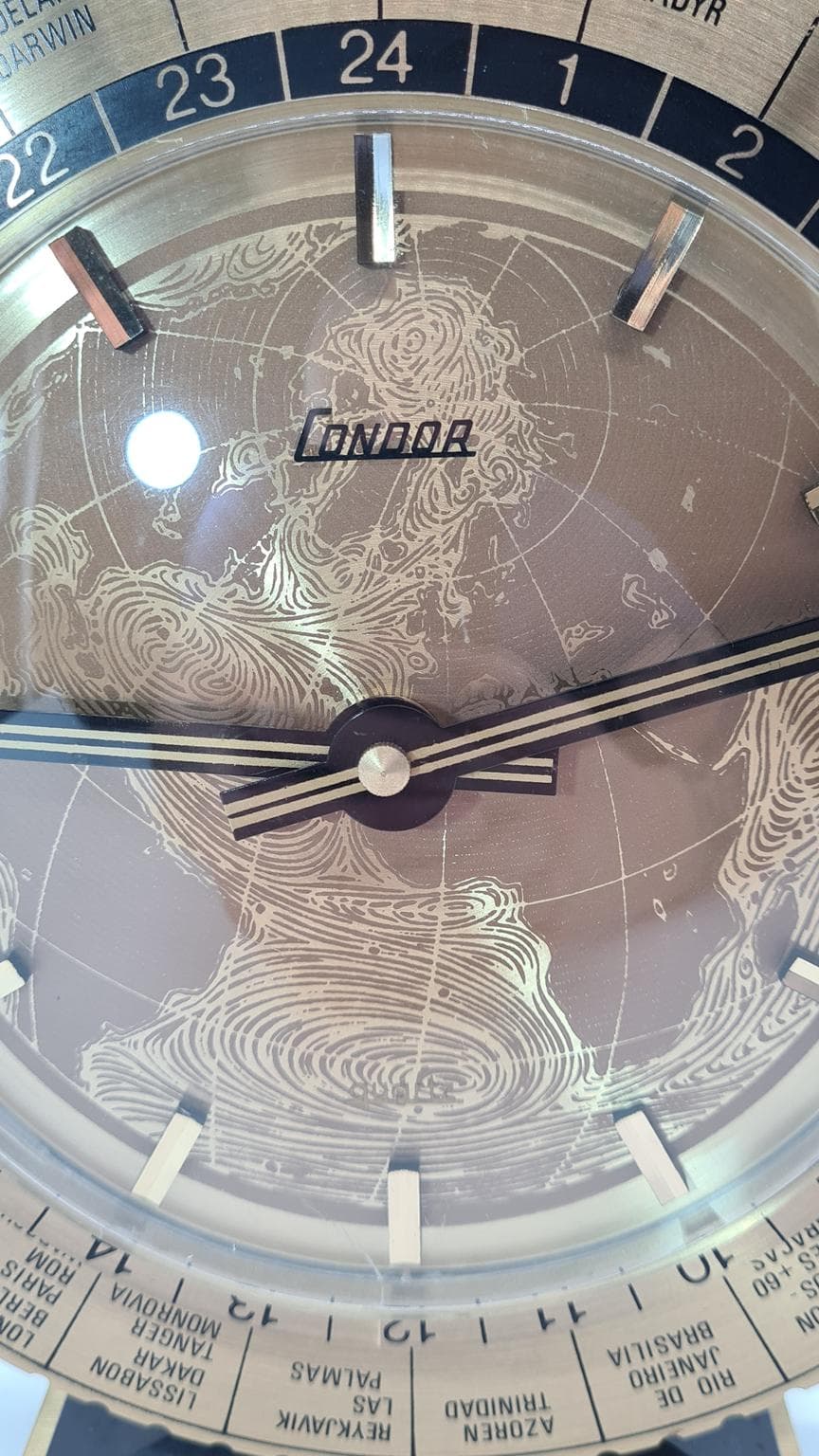 Zegar stołowy Condor, złoty, czarny, Szwajcaria, lata 60. - 182098