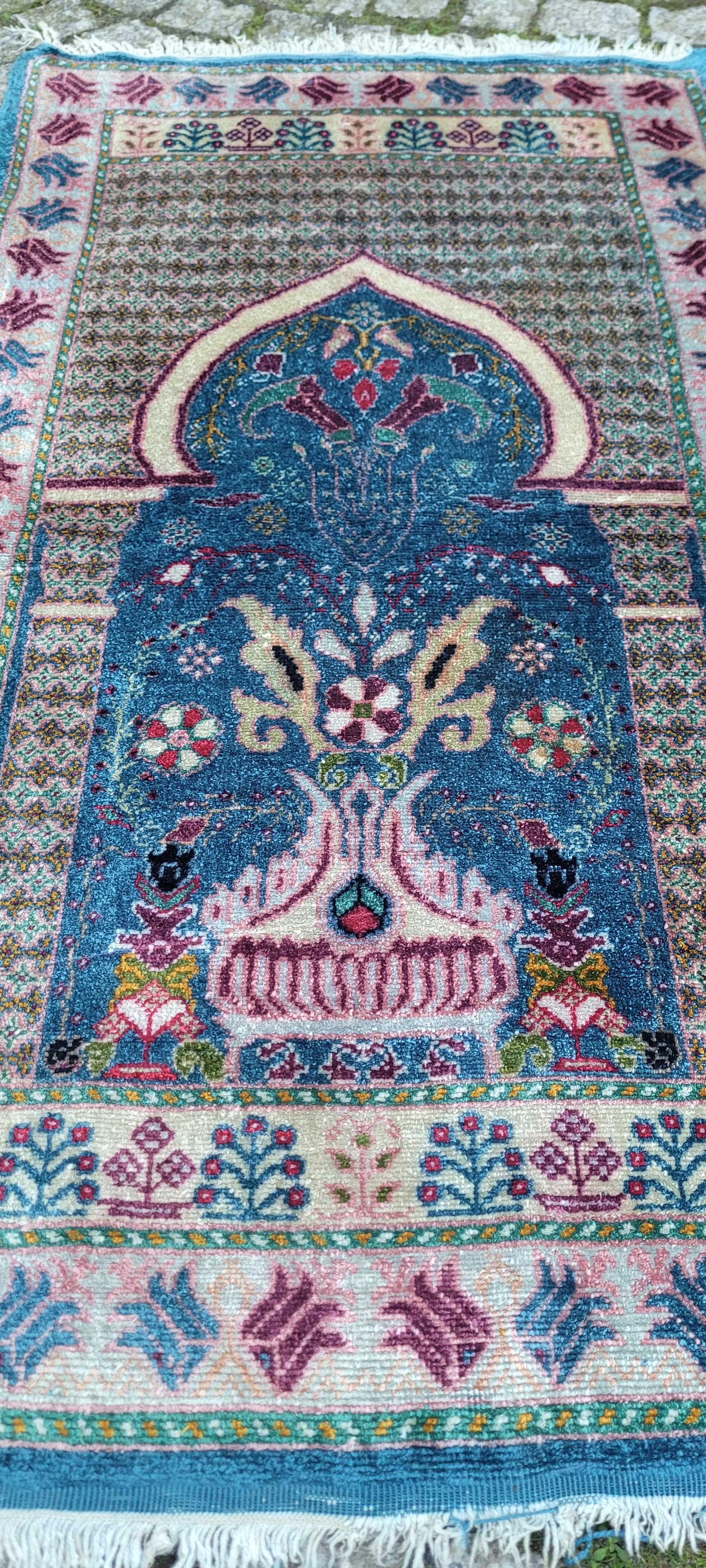 Oriental rug 102x56cm, multicolor silk, Tunisia, 1960s. - 182374