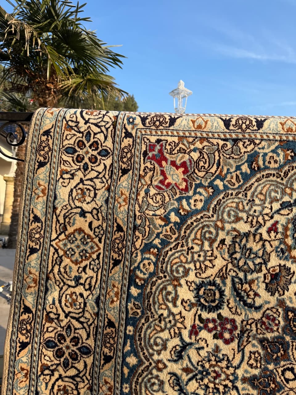 Persian rug Nain 200x200 cm, ivory, wool with silk, Iran - 182580