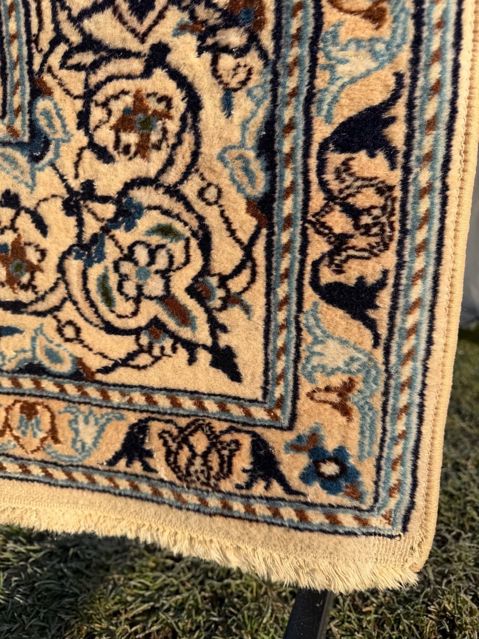 Persian rug Nain 200x200 cm, ivory, wool with silk, Iran - 182581