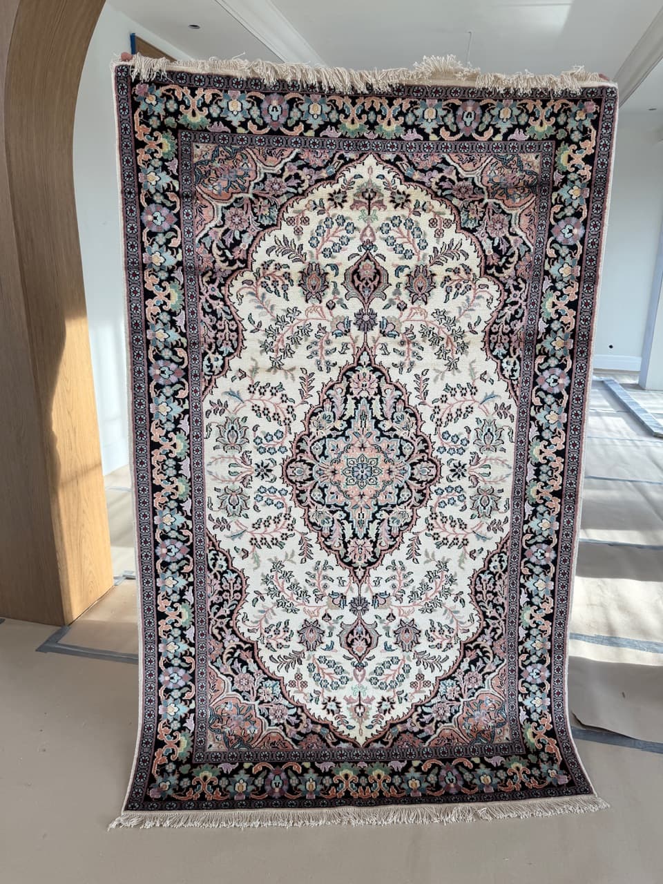 Dywan Ghoum/Qom 205x120 cm, jedwab beżowy, Indie - 182657