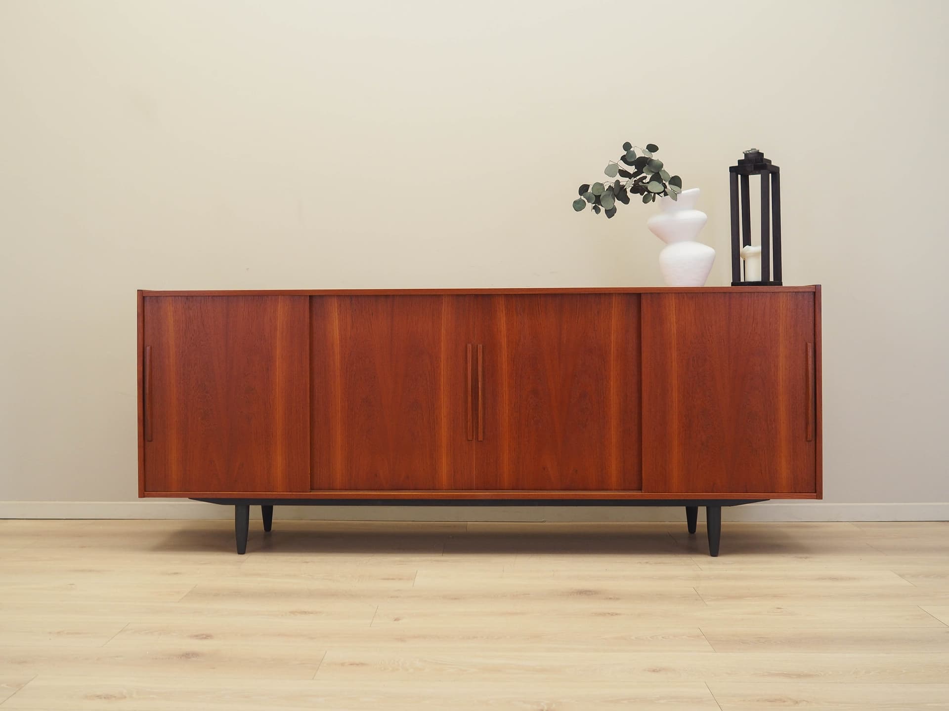 Sideboard, teak brązowy, Dania, lata 70. - 183460