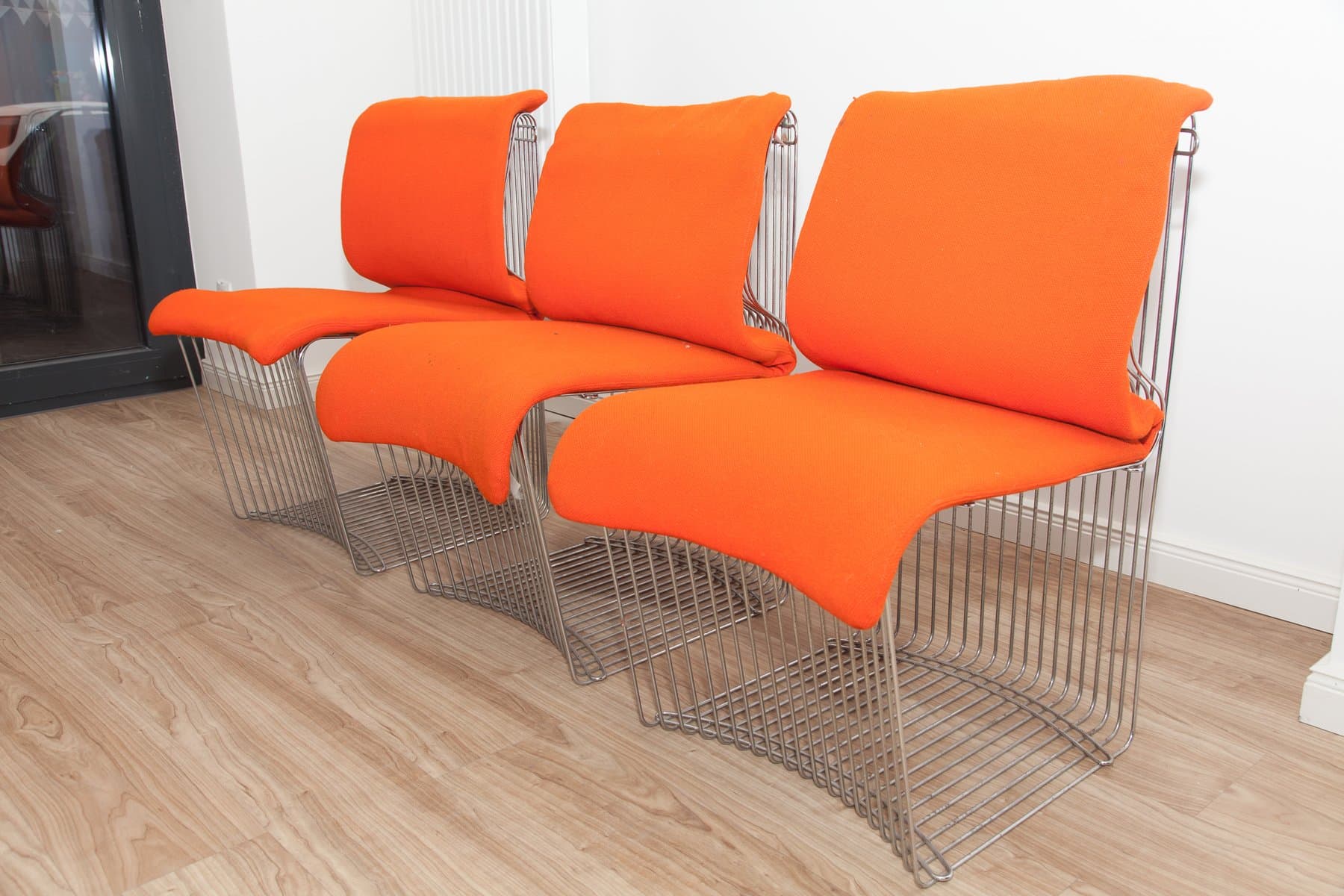 Zestaw trzech krzeseł jadalnianych Pantonova, pomarańczowy, proj. V. Panton, Fritz Hansen, 1971, - 184579