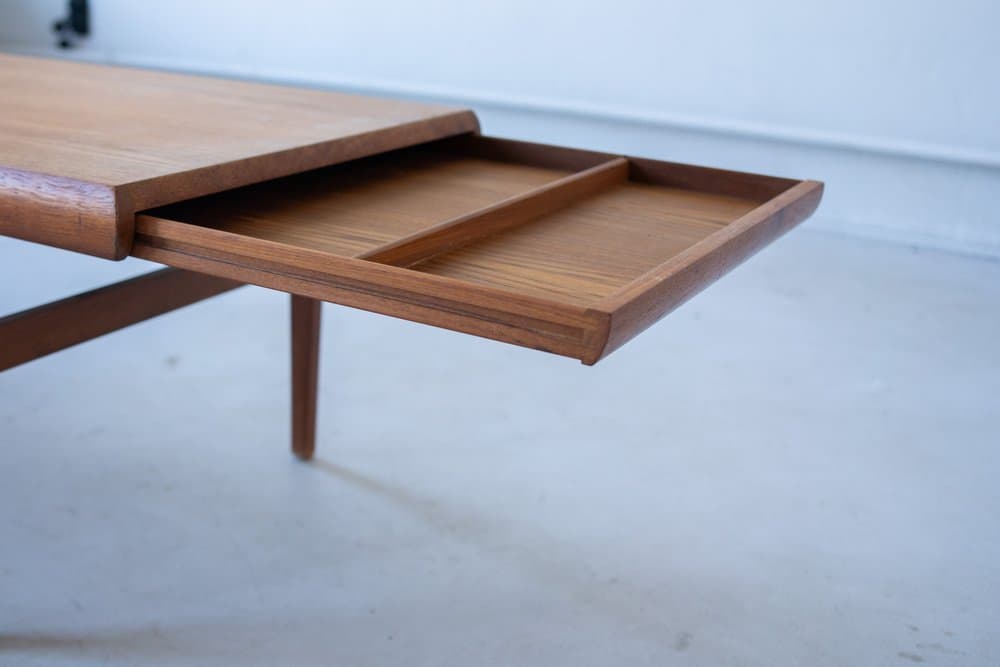 Expandable coffee table by Johannes Andersen for CFC Silkeborg, brown, teak - 184394