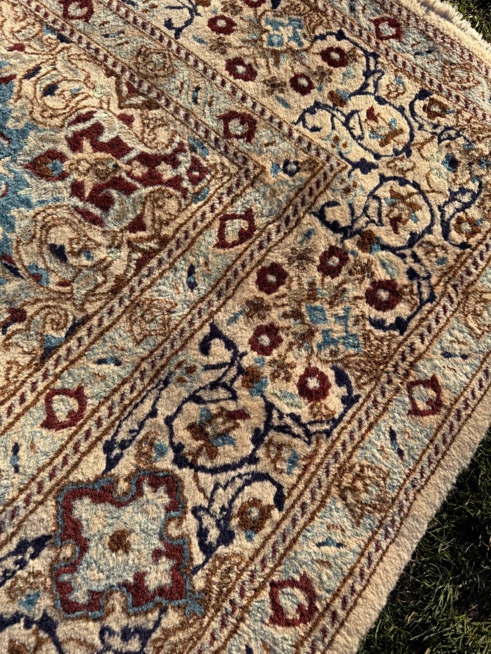 Persian rug Nain, ivory, wool silk, Iran, 1990s. - 184058