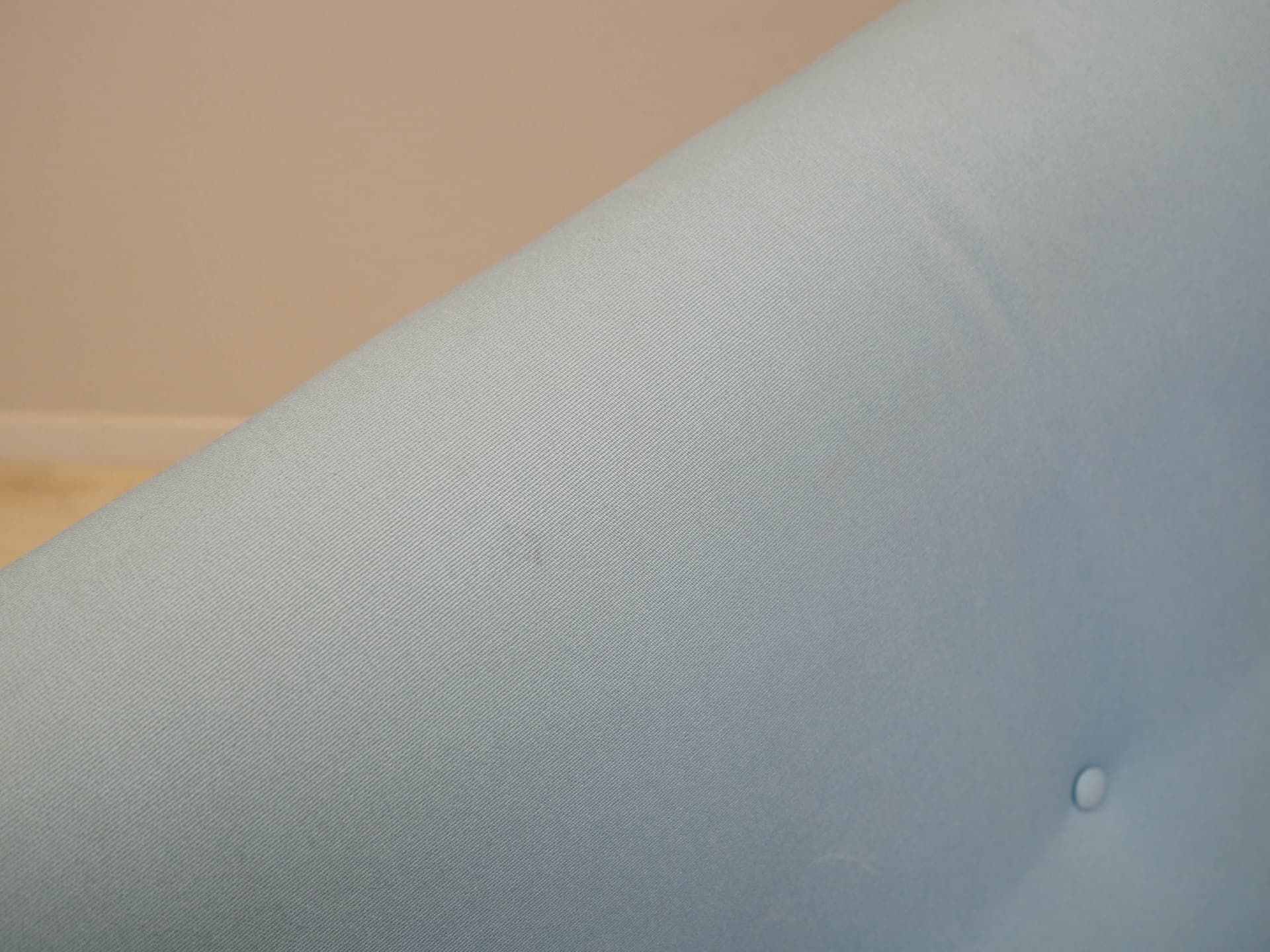 Sofa, turquoise fabric, beech, Italy, 1970s. - 184117