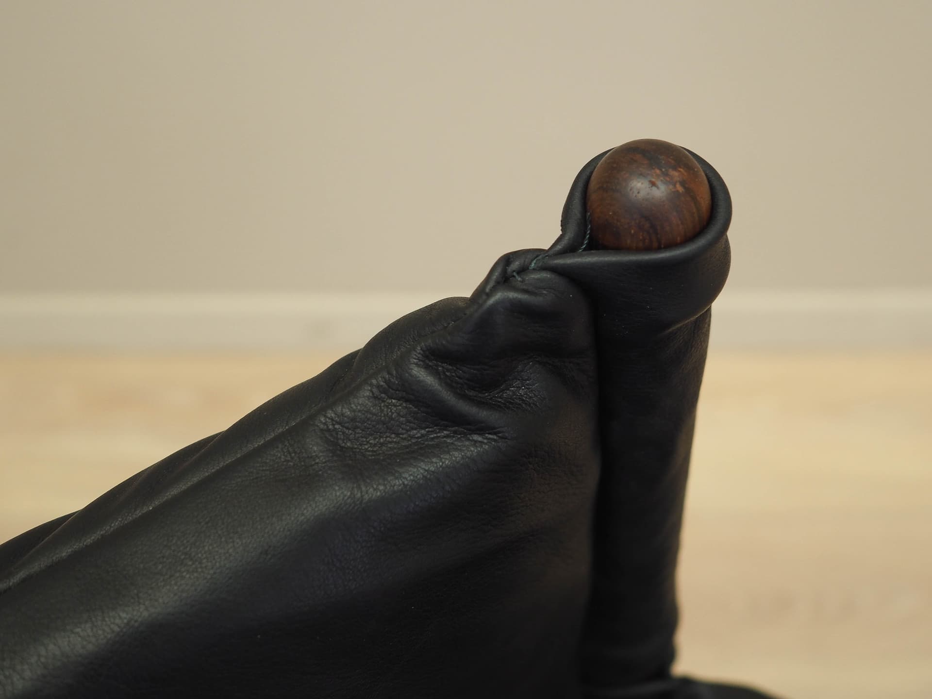 Fotel Modus, skóra czarna, palisander, proj. K. S. Vedel, Dania, lata 60. - 184872