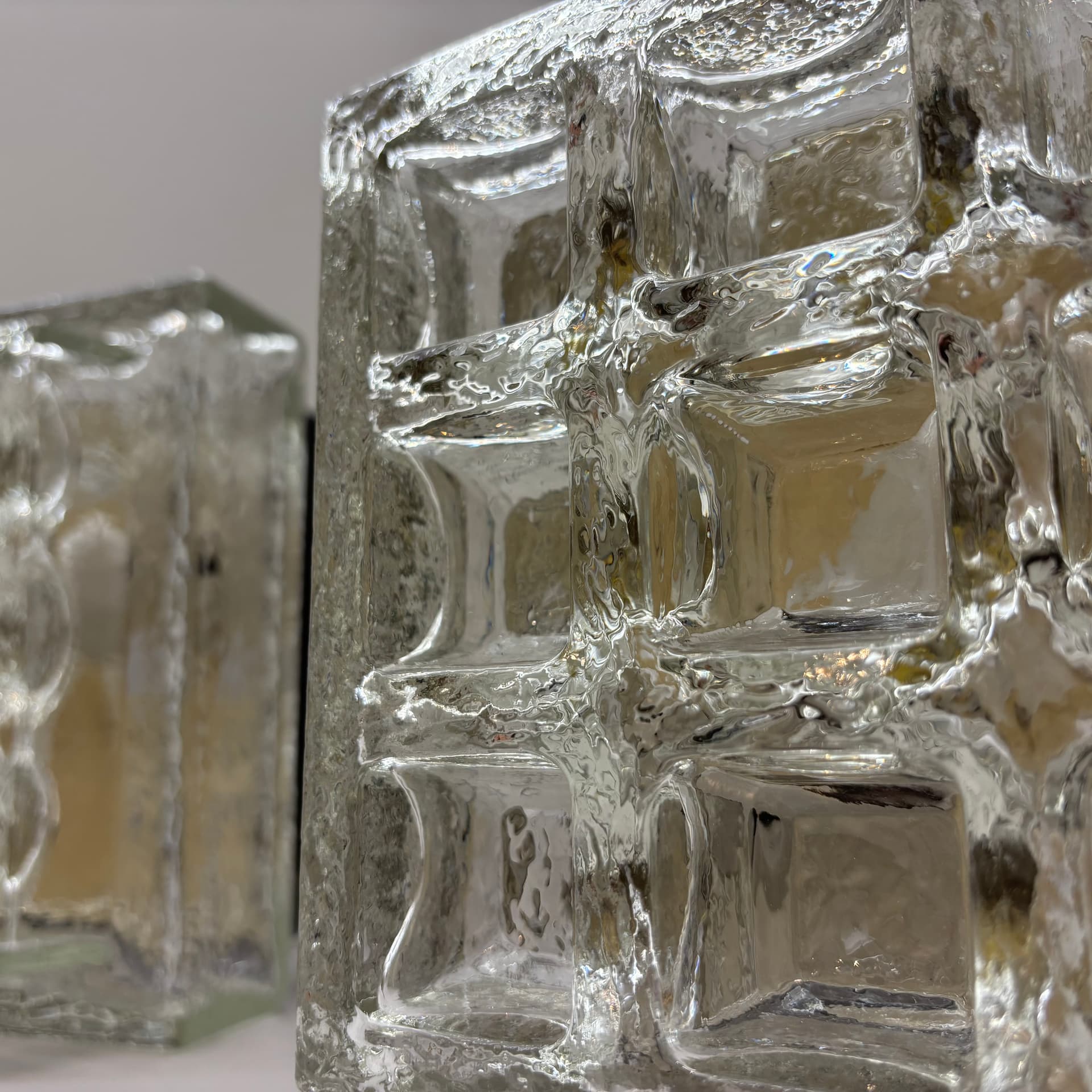 Pair of wall sconces, transparent glass, Germany, 1970s. - 185064